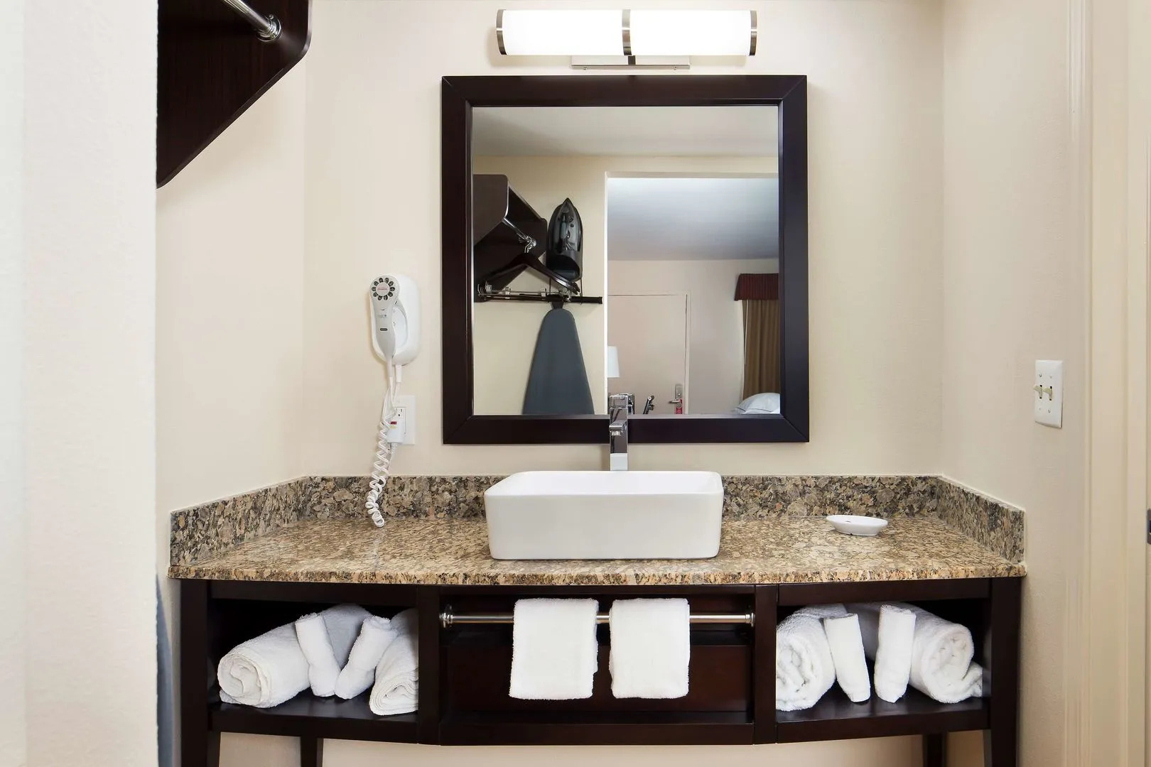 Red Roof Inn PLUS+ Birmingham East - Irondale/ Airport