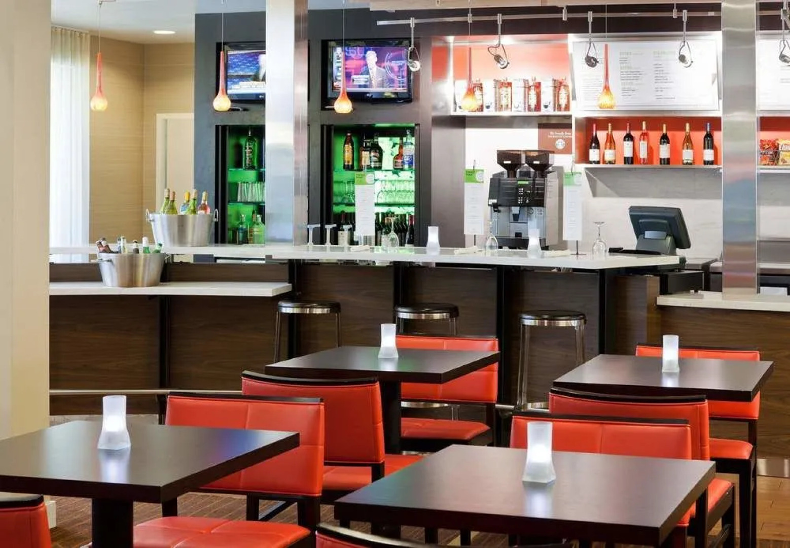 Courtyard Sacramento Airport Natomas