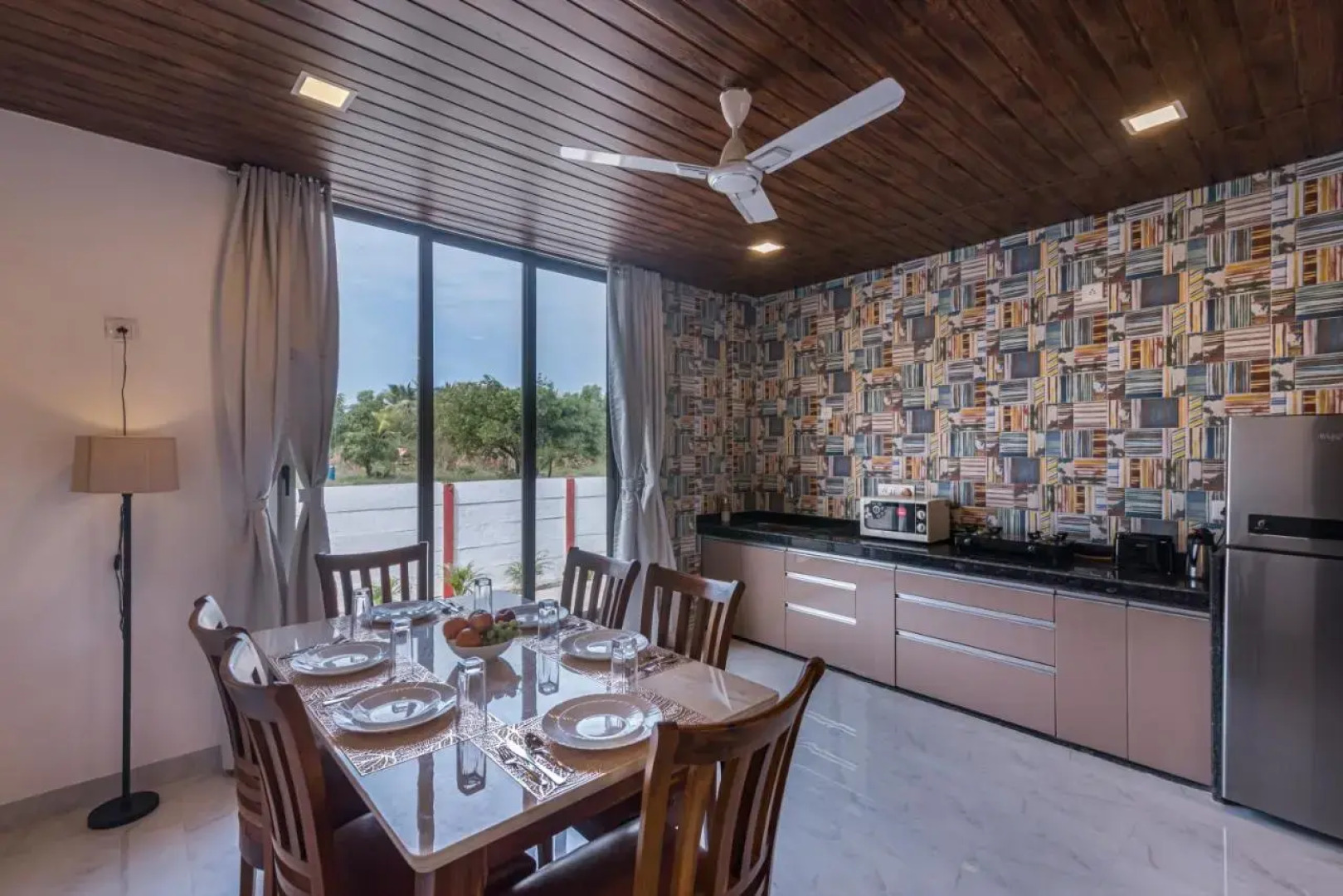 SaffronStays Casa Belleza, Kihim