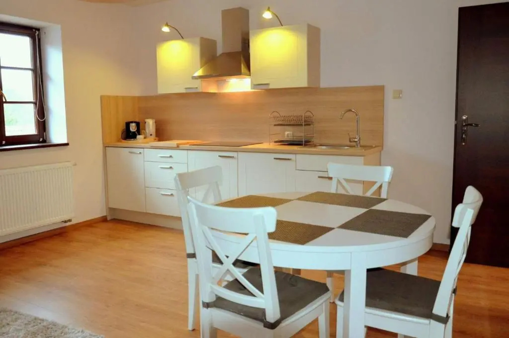 Gospodarstwo nad jeziorem