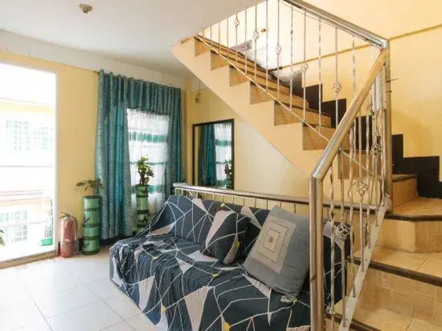 Cristian Jay Dormitory by RedDoorz