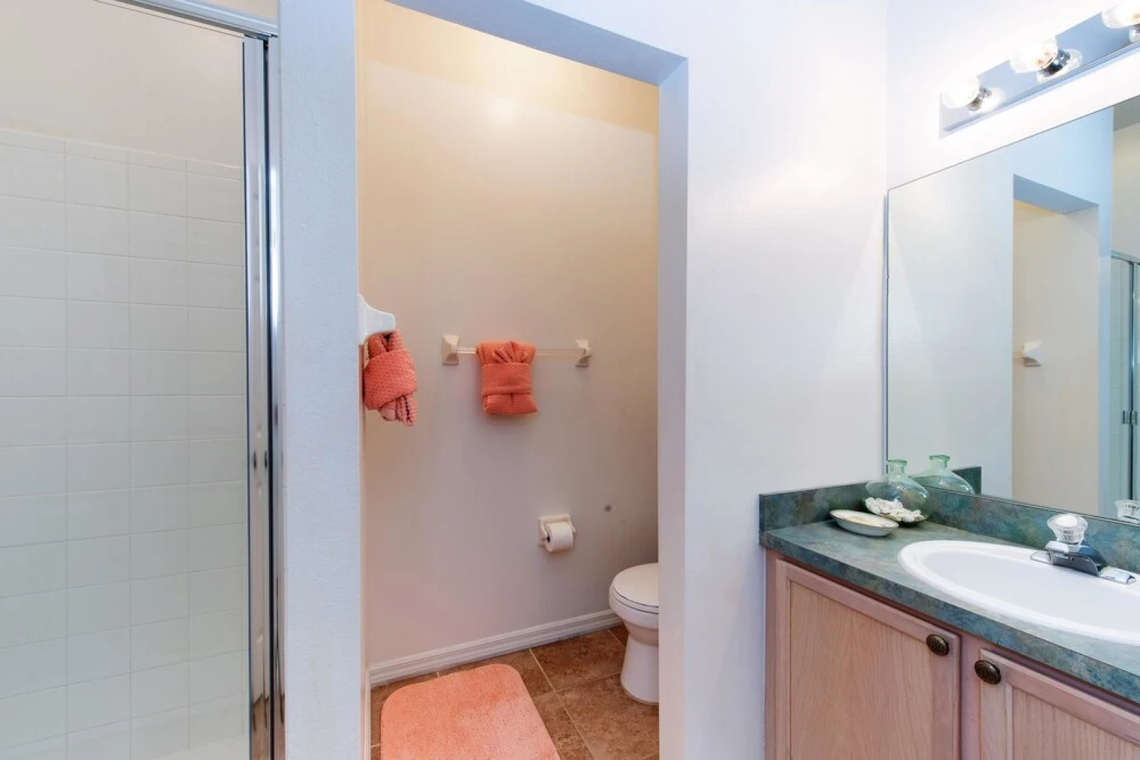 Hampton Lakes by Ellis Exclusive Villas