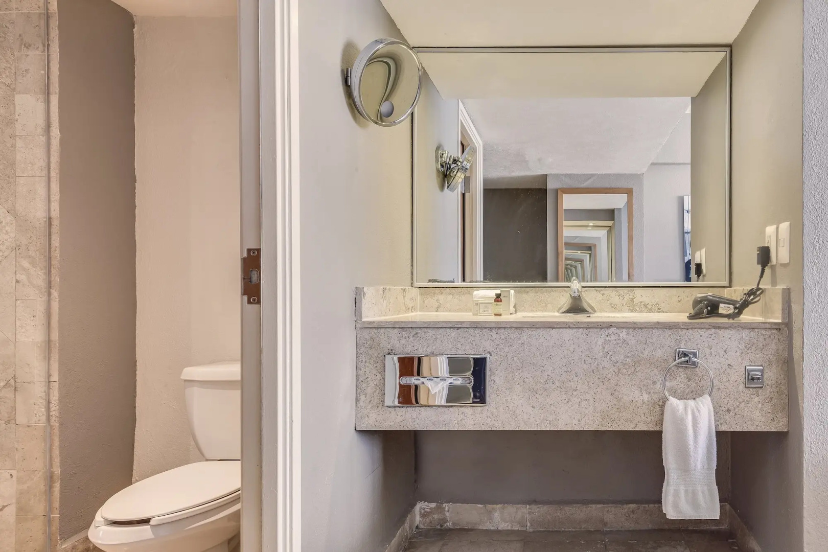 Fiesta Americana  Acapulco Villas