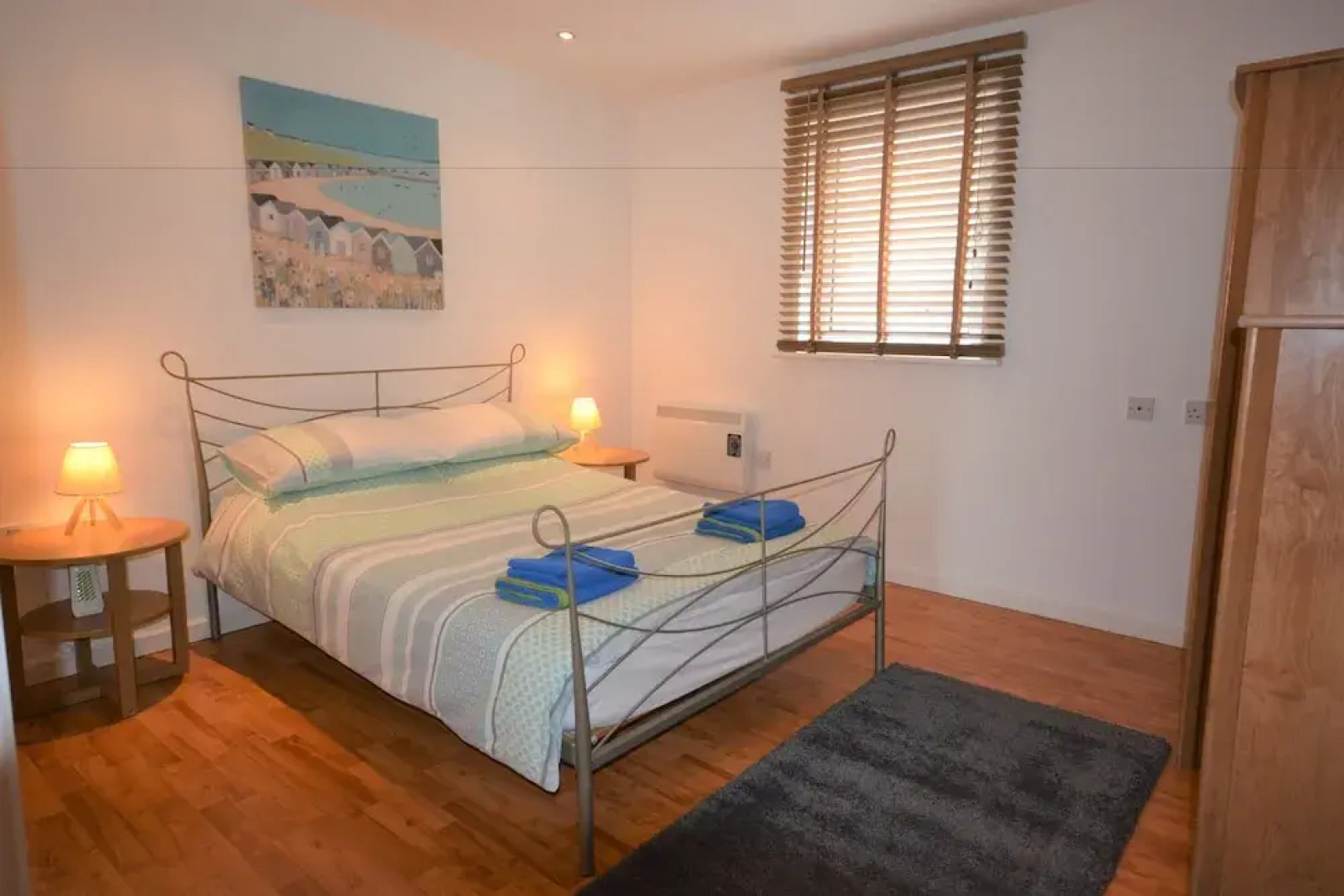 Stylish Coastal Apartments