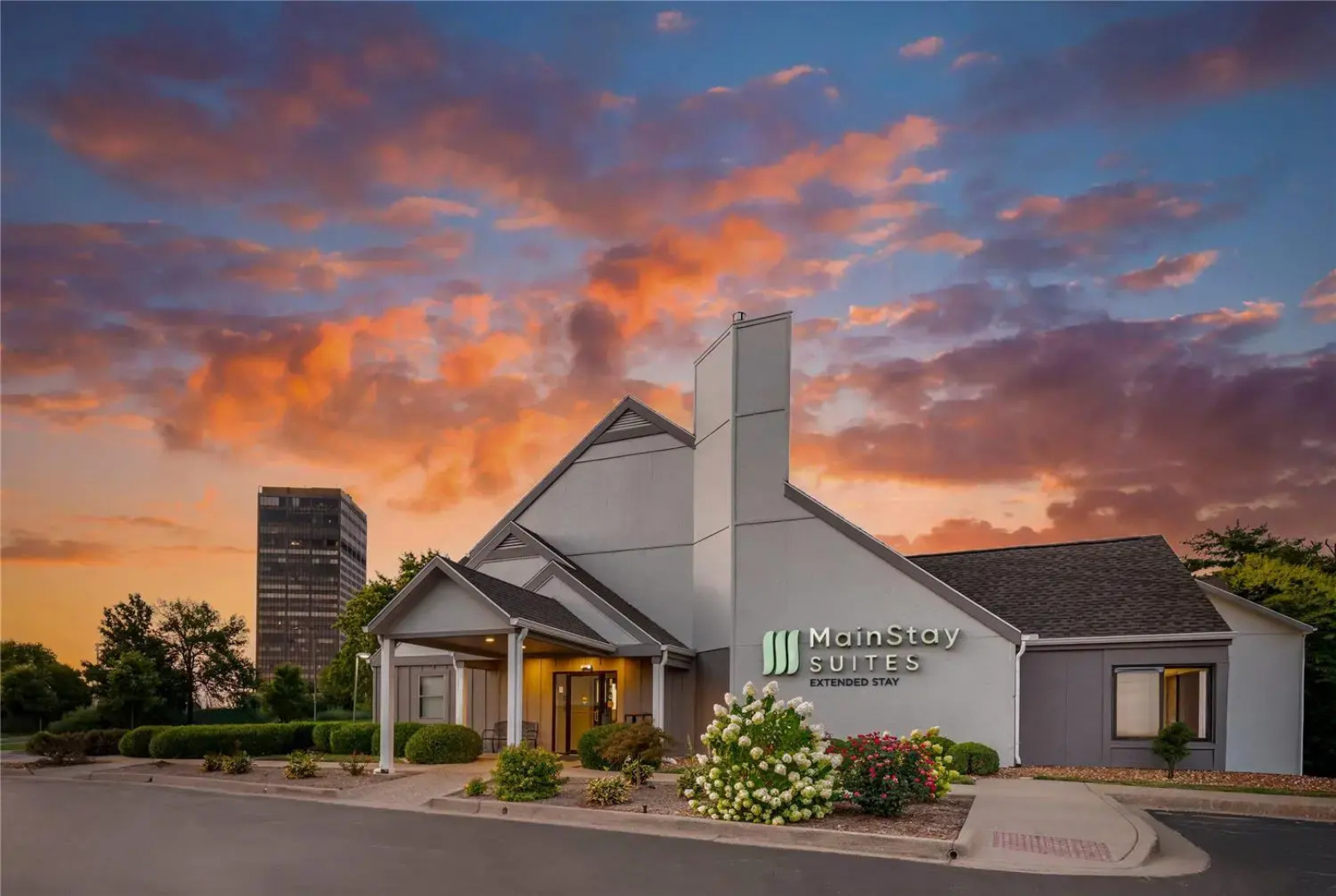 MainStay Suites St. Louis - Galleria