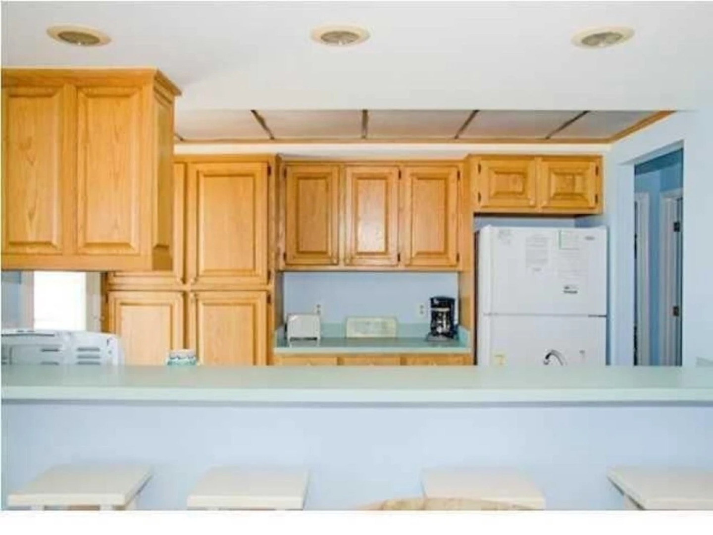 Going Coastal - 5 Br home by RedAwning