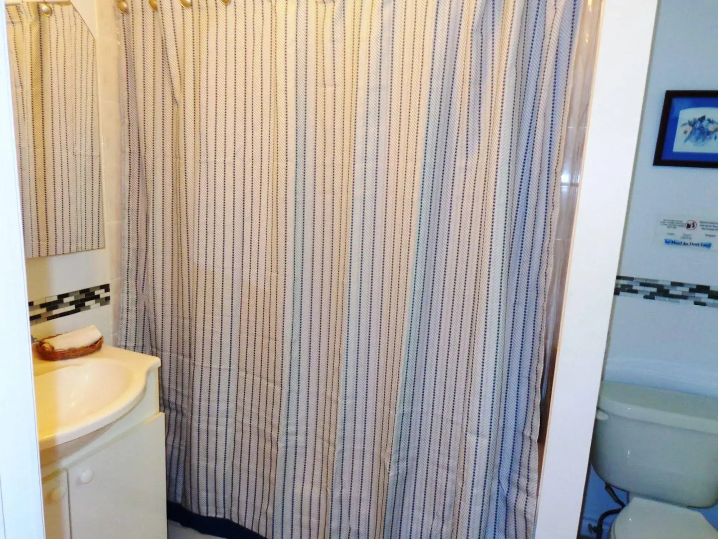 Motel Des Deux Lacs Inc