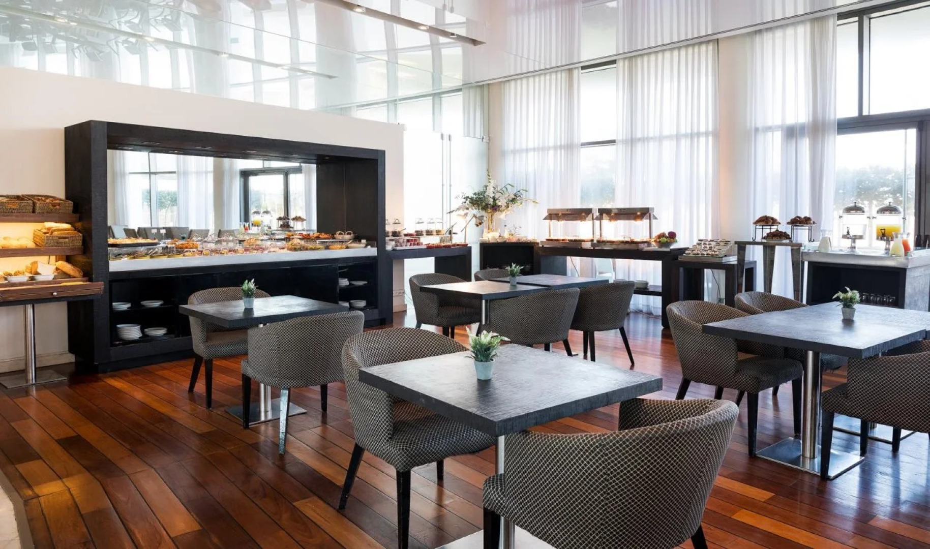 West All Suite Hotel Tel Aviv