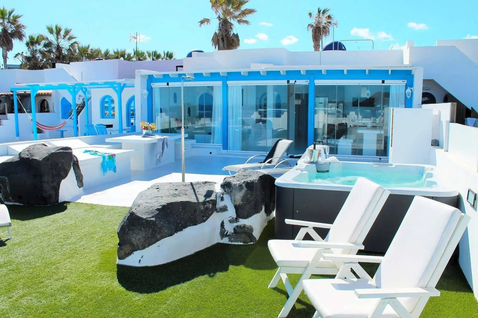 Villa Granada by Vacanzy Collection