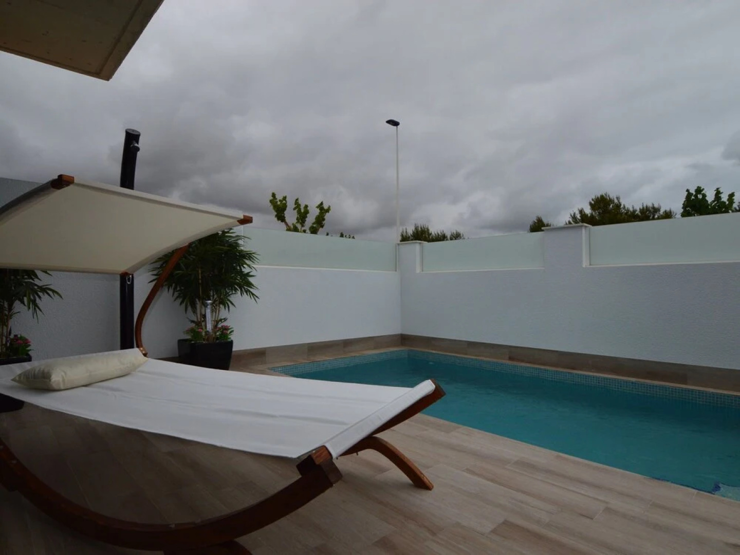 Attractive Holiday Home in San Pedro del Pinetar With Garden