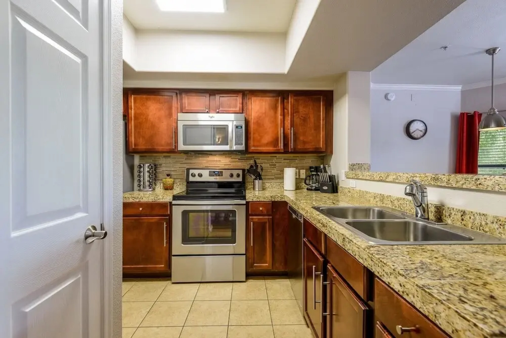 Signature 2 Bedroom Condo by RedAwning