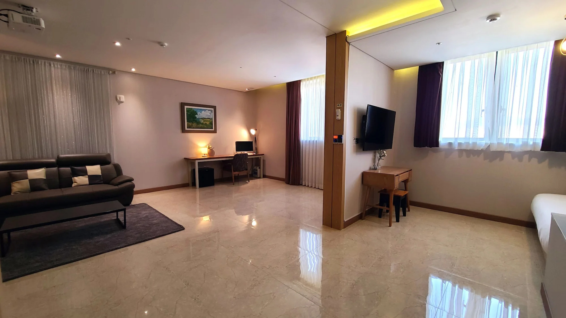 Benikea Yangsan Hotel