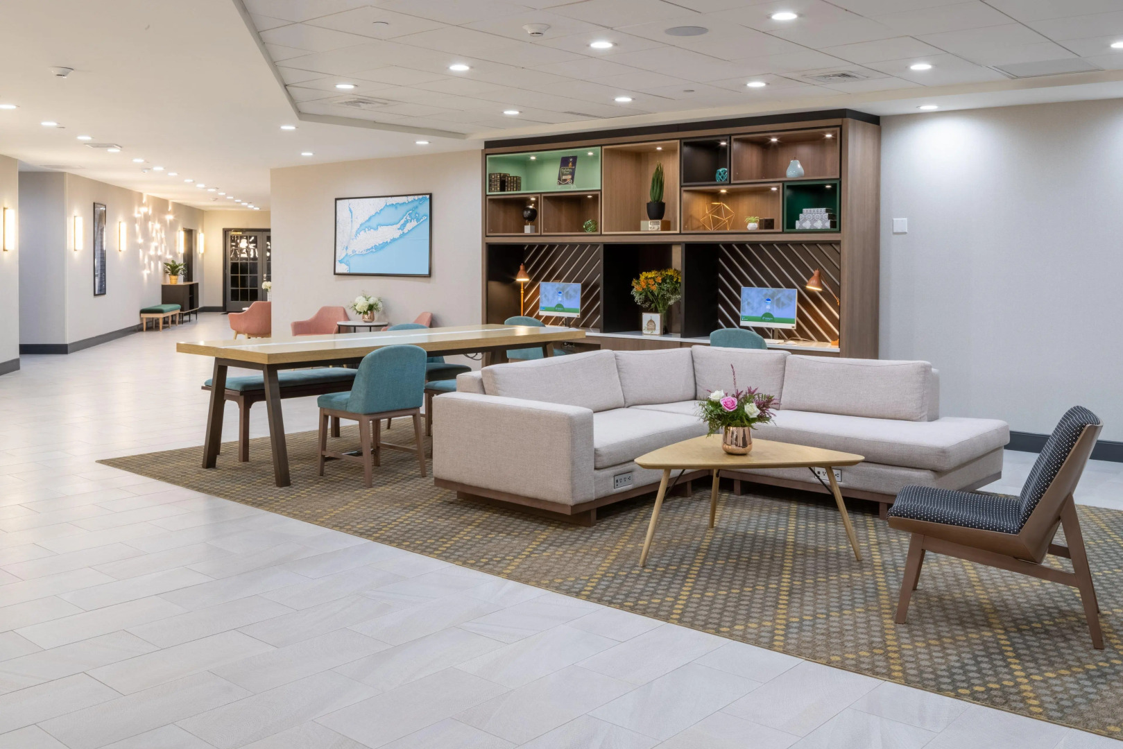 Holiday Inn Long Island-Islip Arpt East by IHG