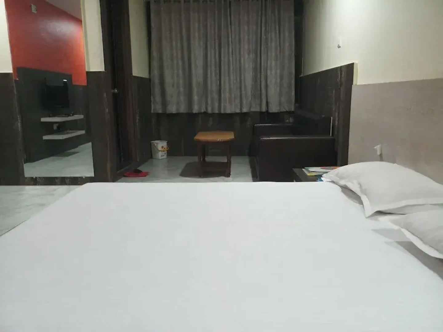 Hinglaj Hotel and Restaurant