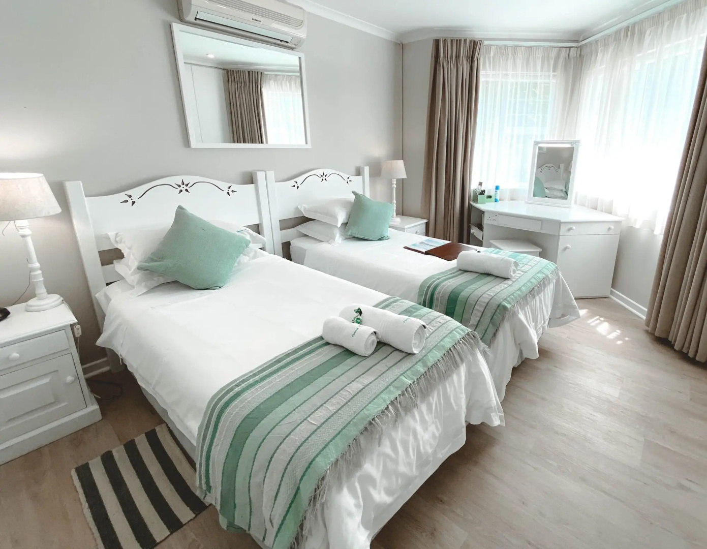 Thanda Vista - Bed and Breakfast