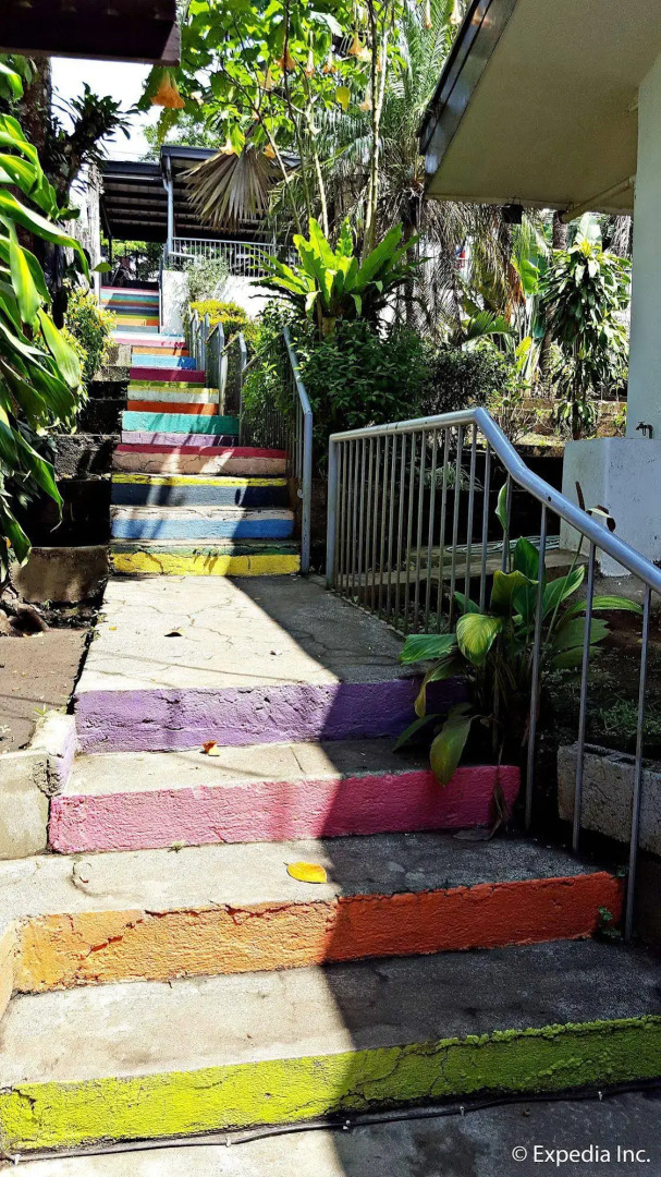 Tagaytay Garden Budgetel City Center