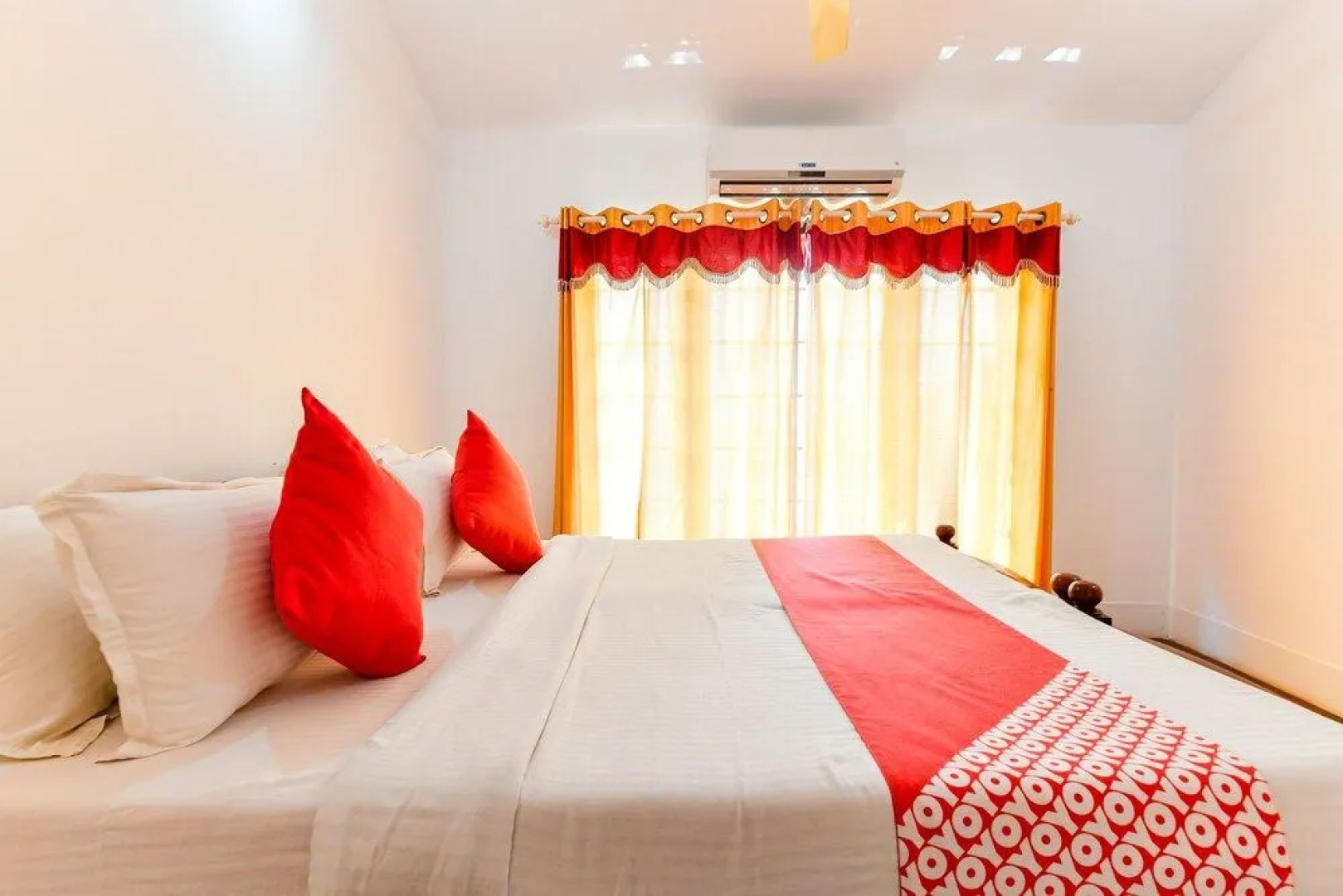 OYO 23103 Houseboat Ganga 5bhk Deluxe