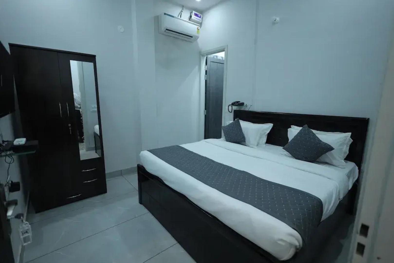 Atithi Hotel and Dhaba