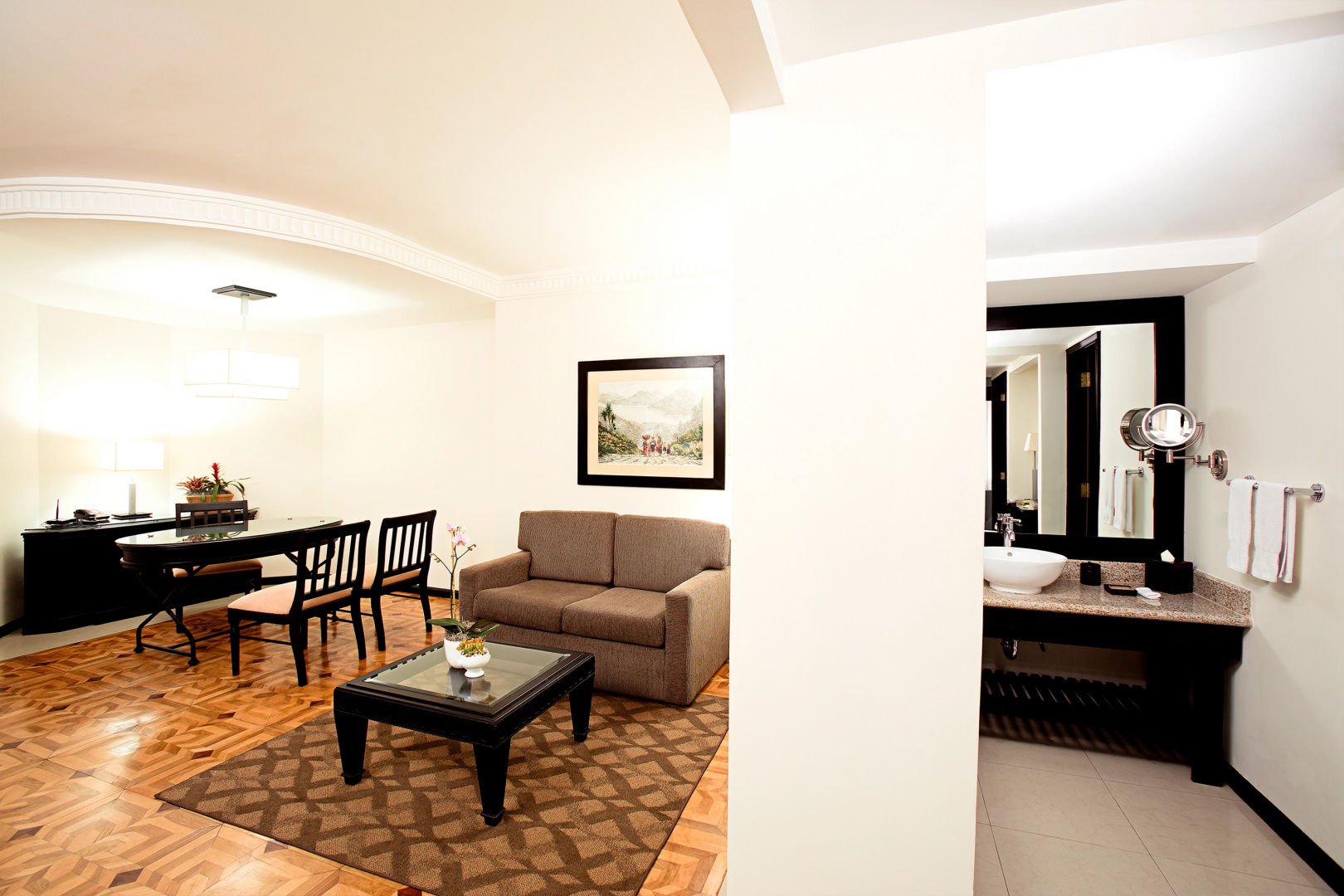 Tikal Futura Hotel & Convention Center