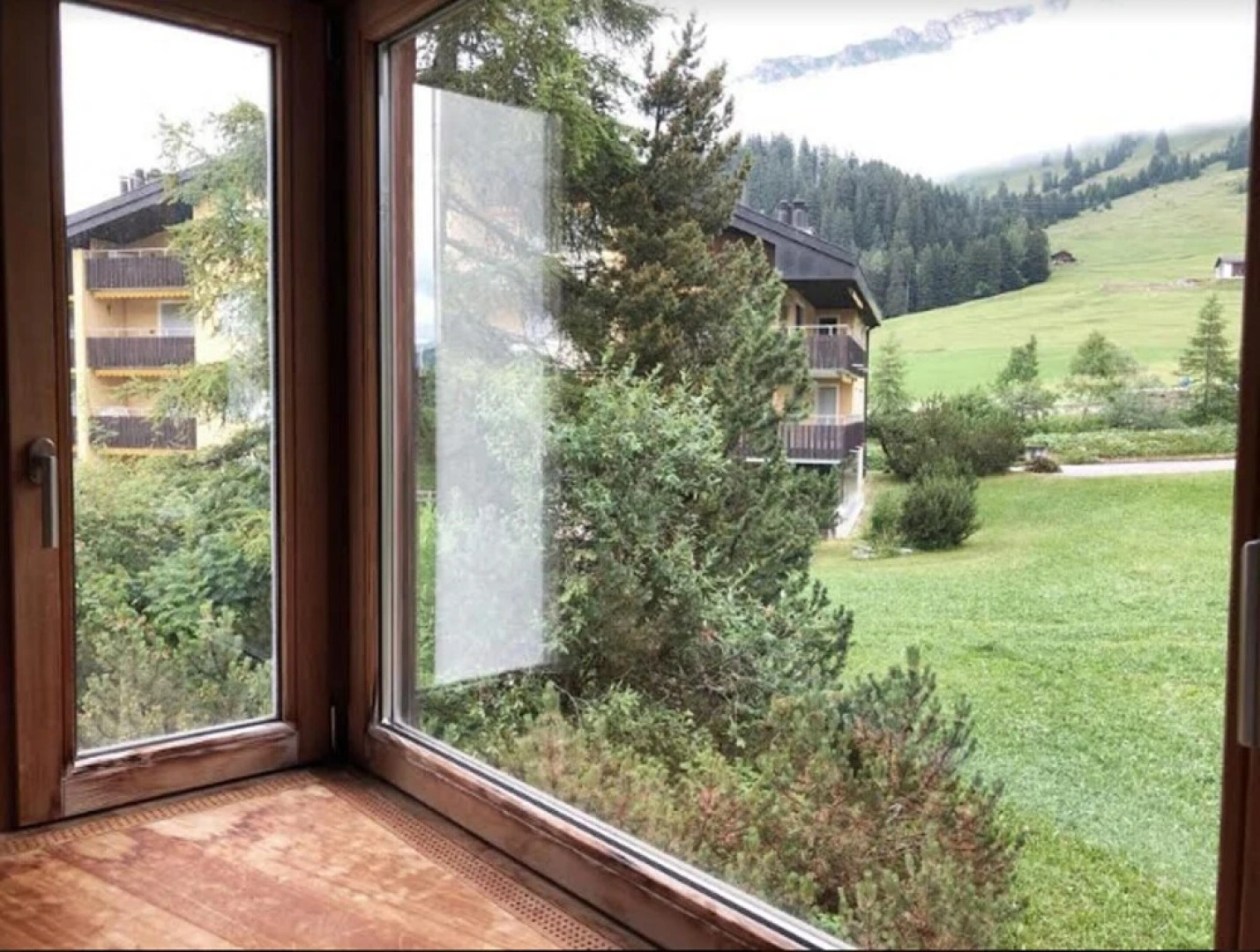 Apartment With 3 Bedrooms in Parpan, With Wonderful Mountain View, Furnished Balcony and Wifi Near the Slopes