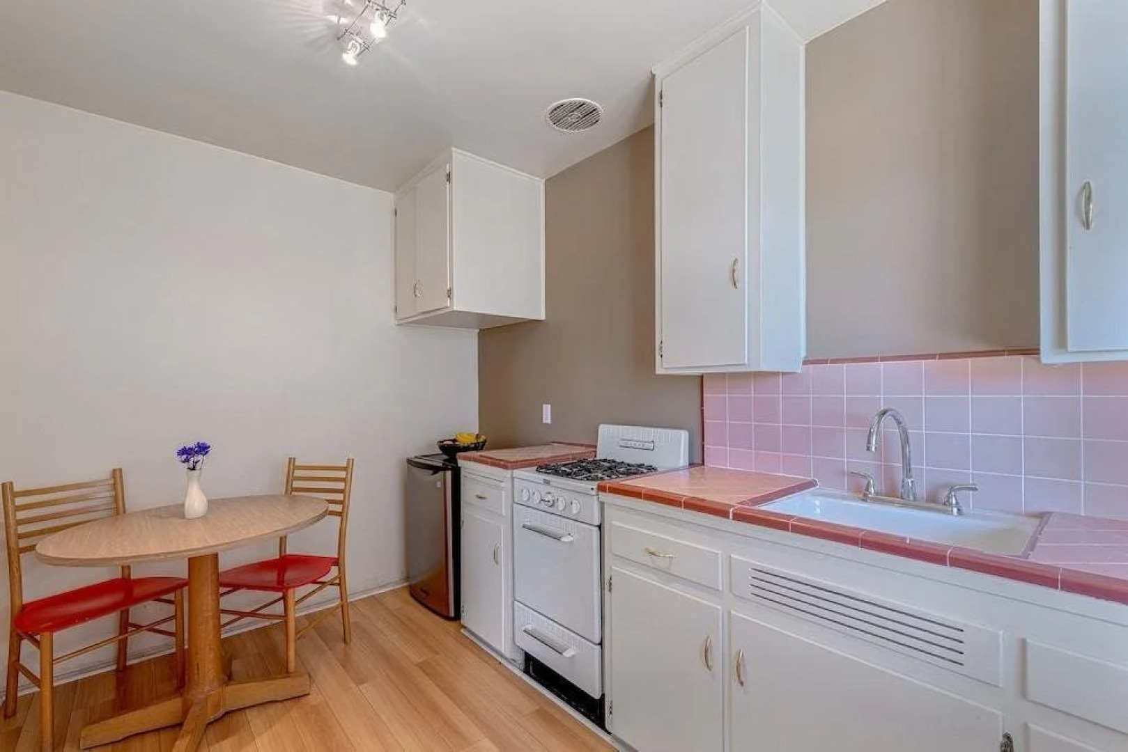 Nurturing Nest Mineral Hot Springs and Spa