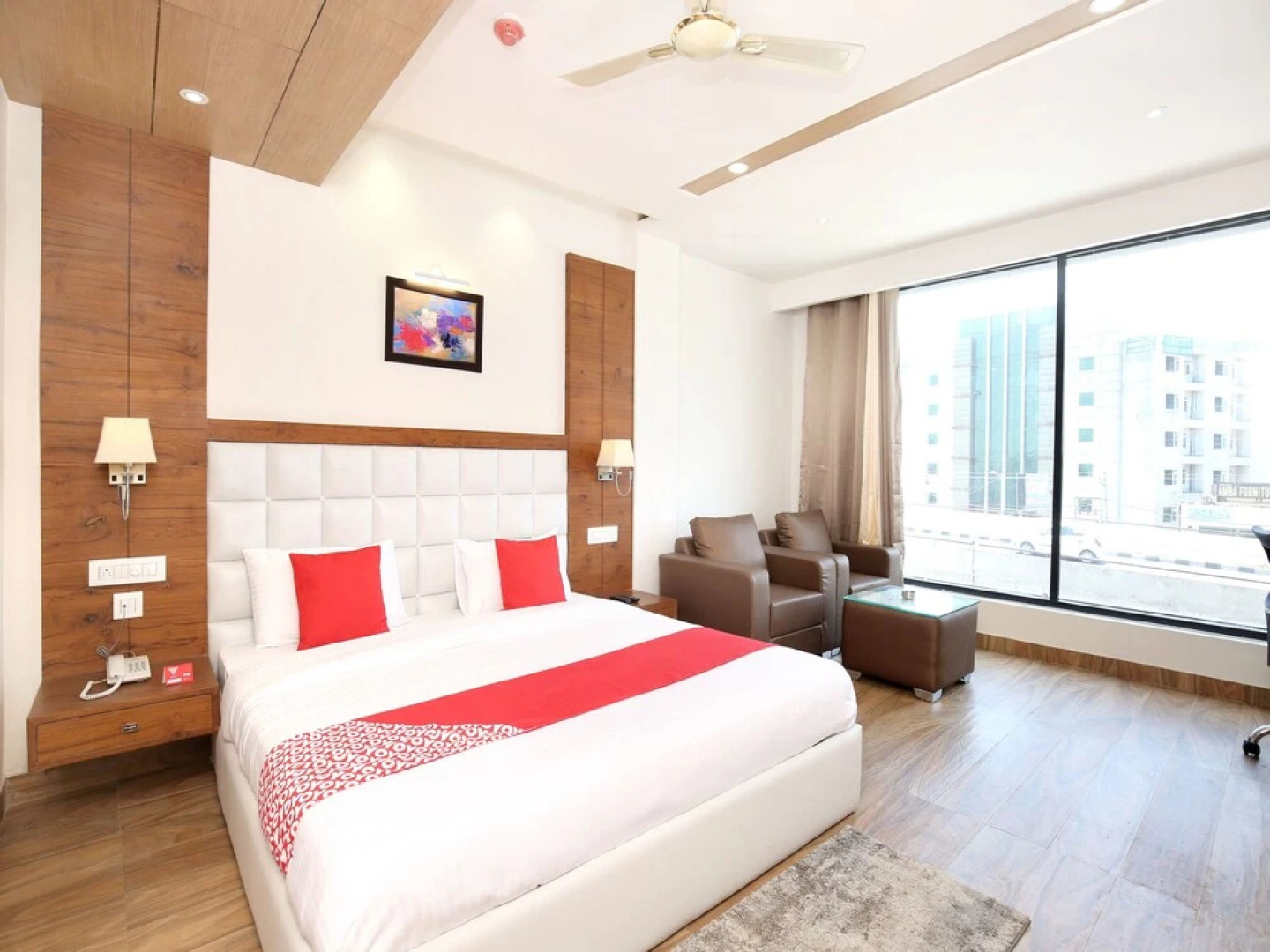 OYO 13678 Hotel Celebrations