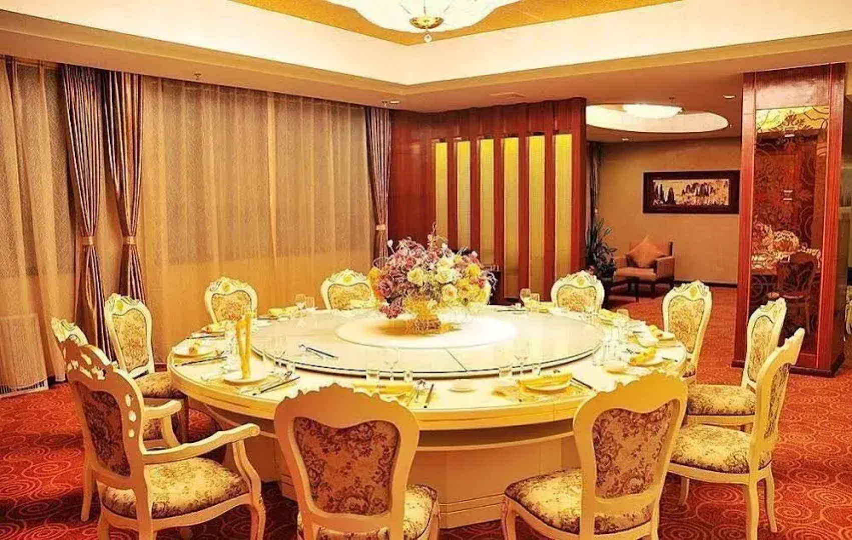 Yellow River Pearl Hotel