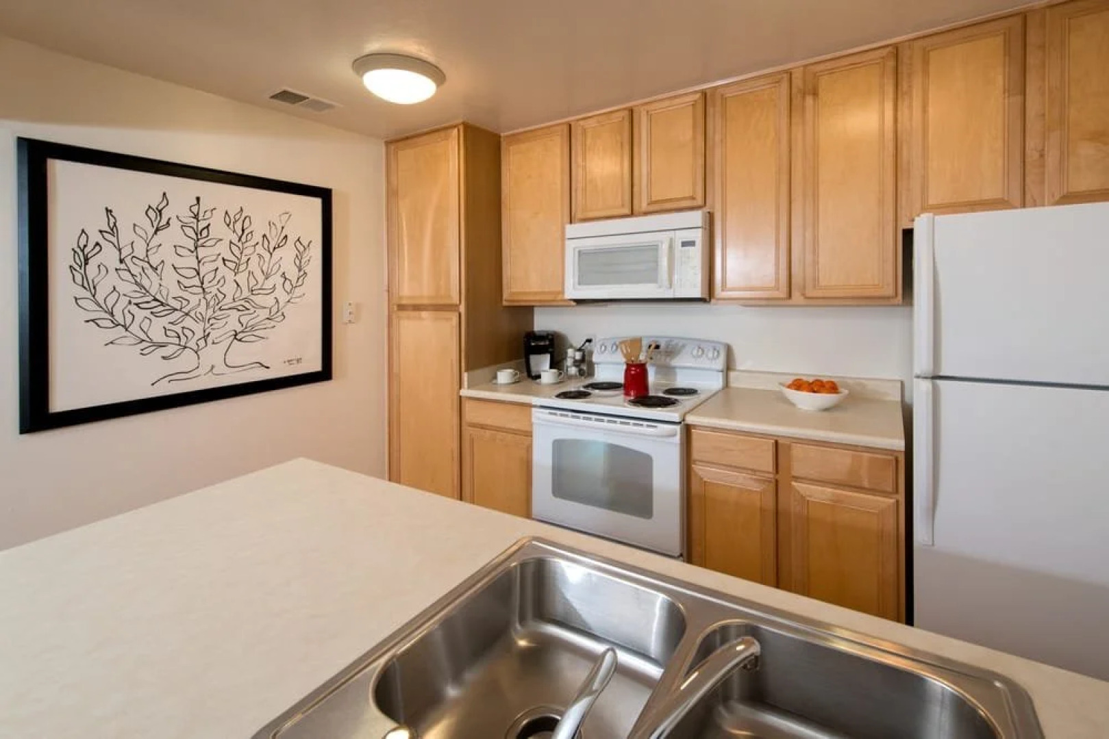 Oakwood At 350 Sharon Park Drive