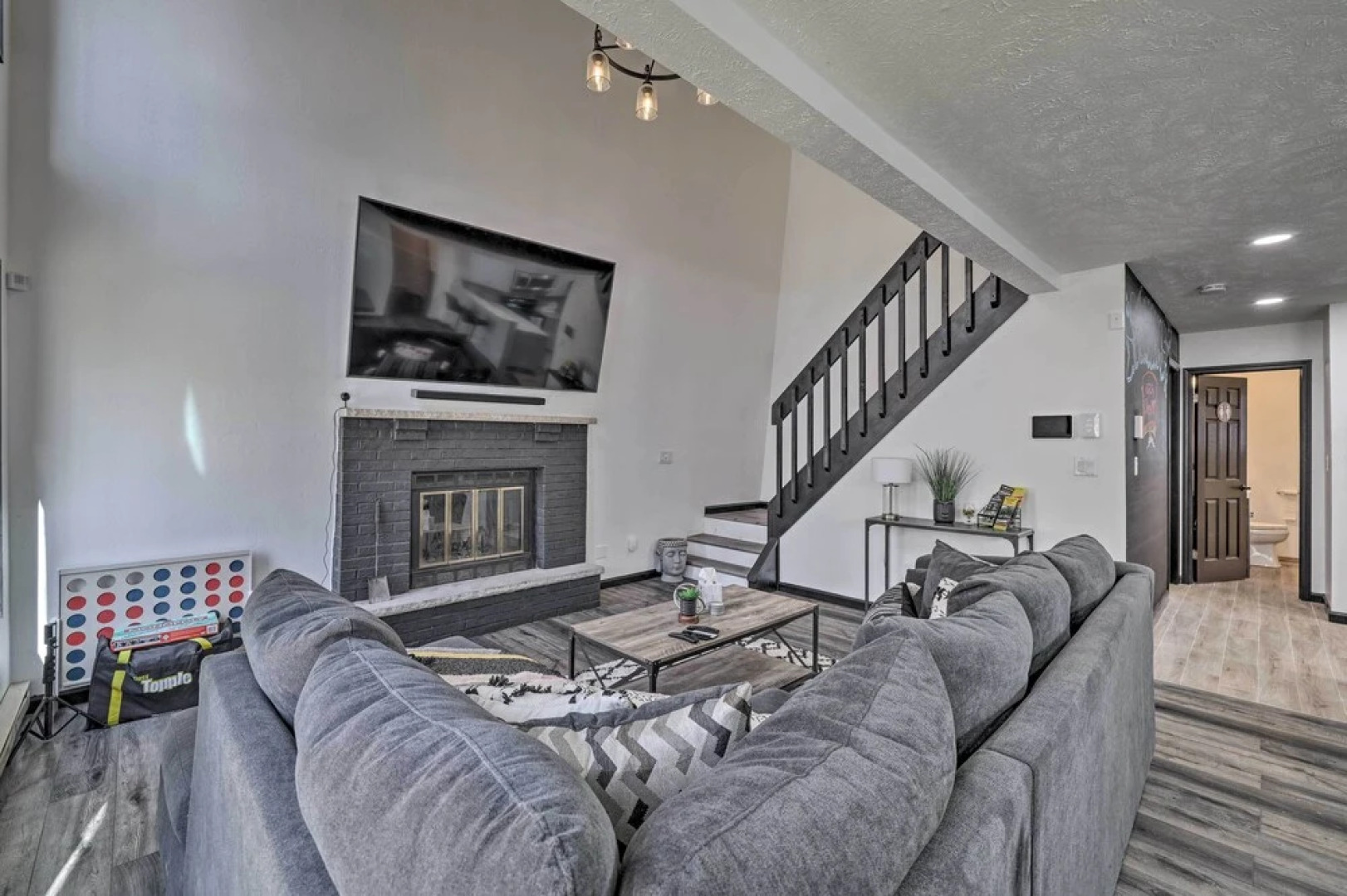 Tobyhanna Family Escape w/ Community Perks!