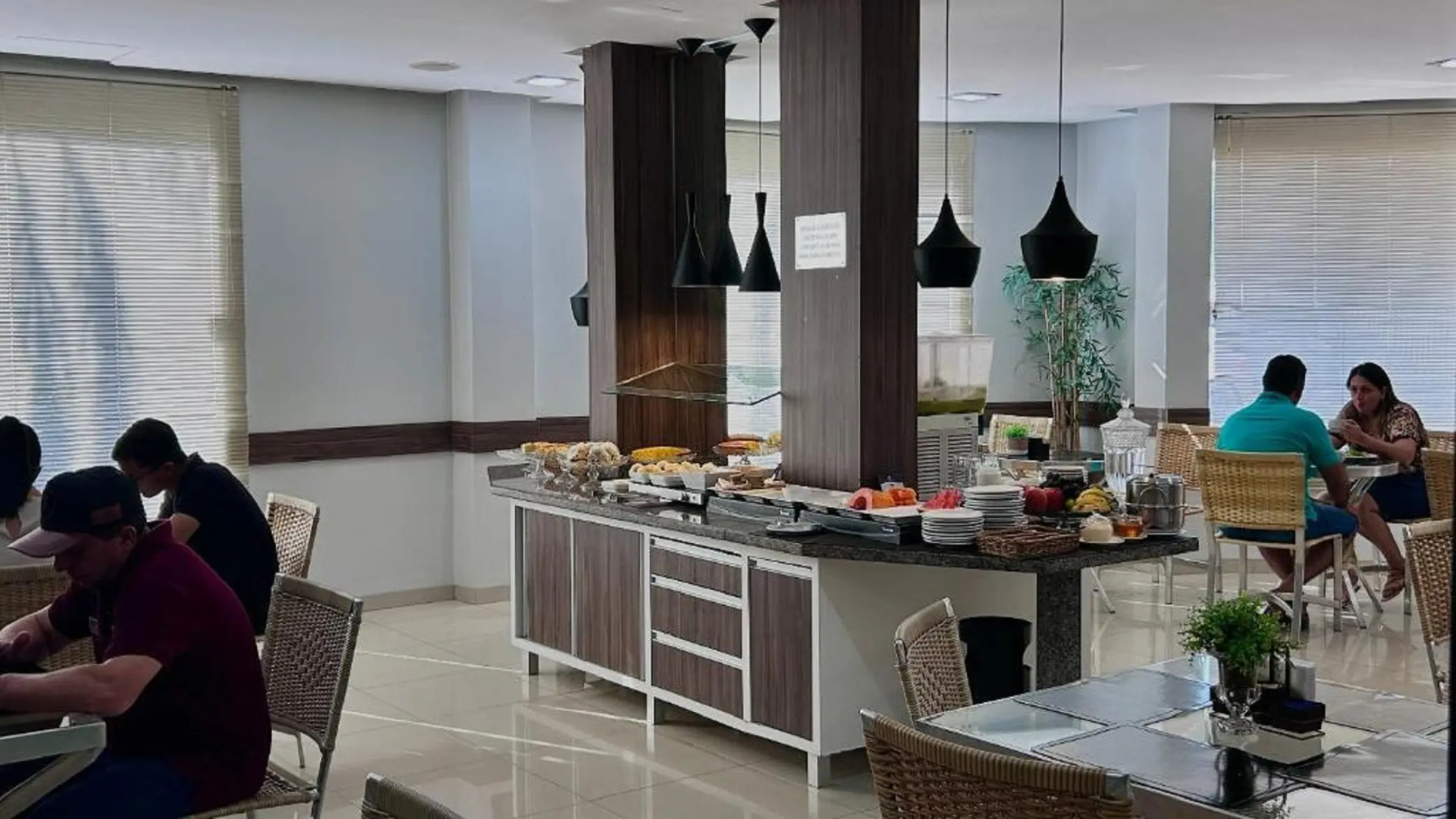 Premier Pallace Hotel