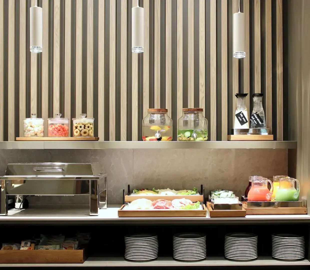 MEALBA HOTEL Suite & Pool