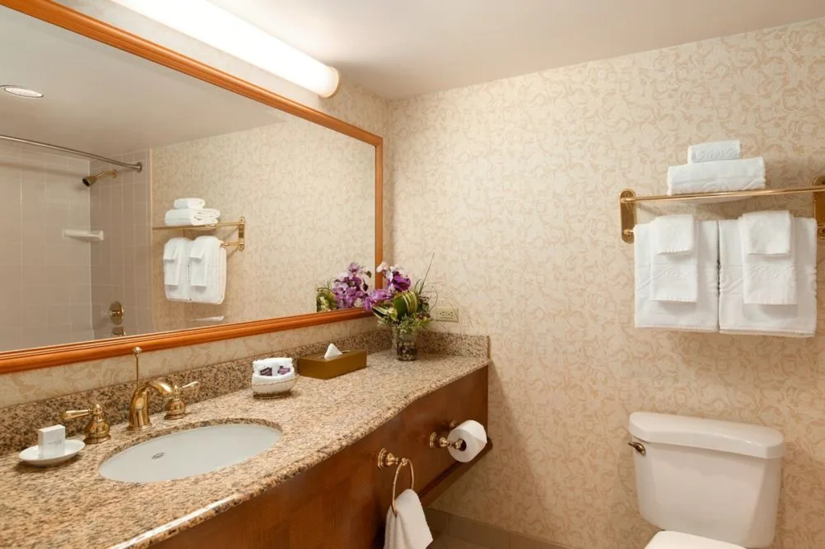 Harrahs Council Bluffs Hotel & Casino