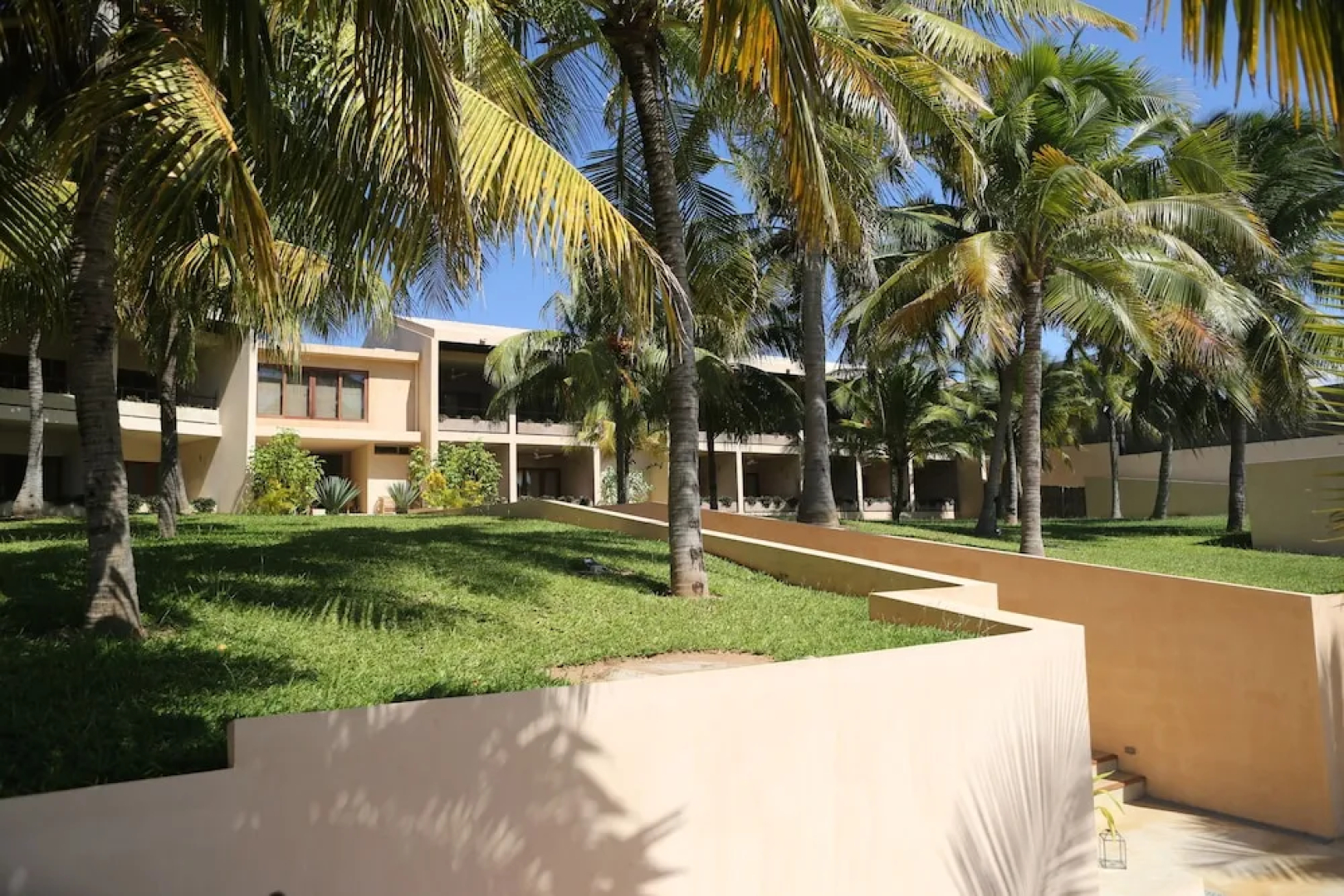 Kirimizi - Hotel & Restaurante