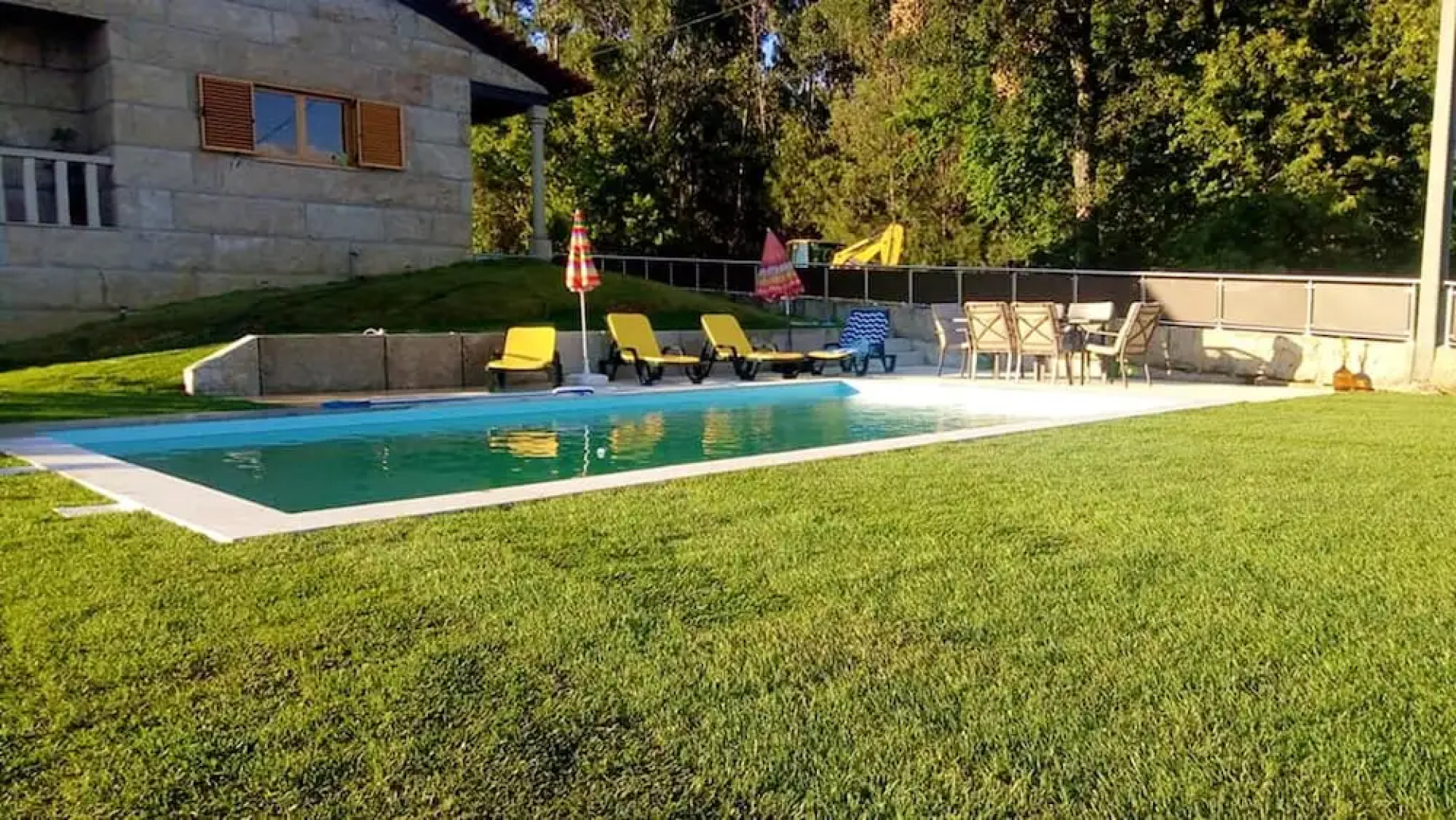 Villa With 5 Bedrooms in Portela, With Wonderful Mountain View, Private Pool, Enclosed Garden