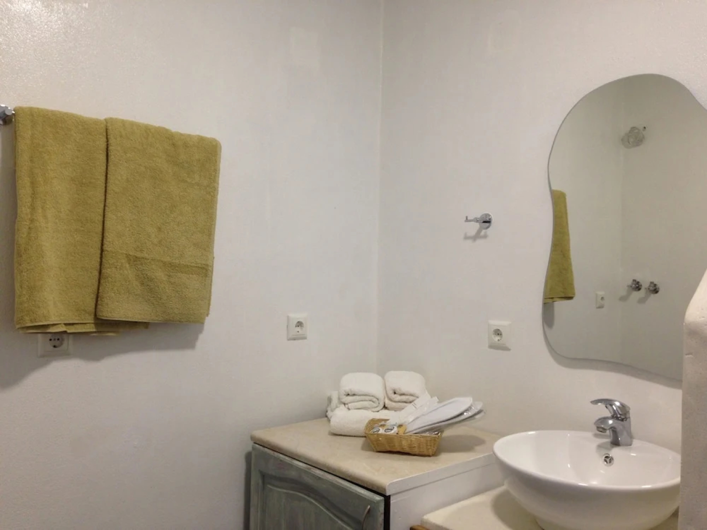 Maistrali Studios & Apartments