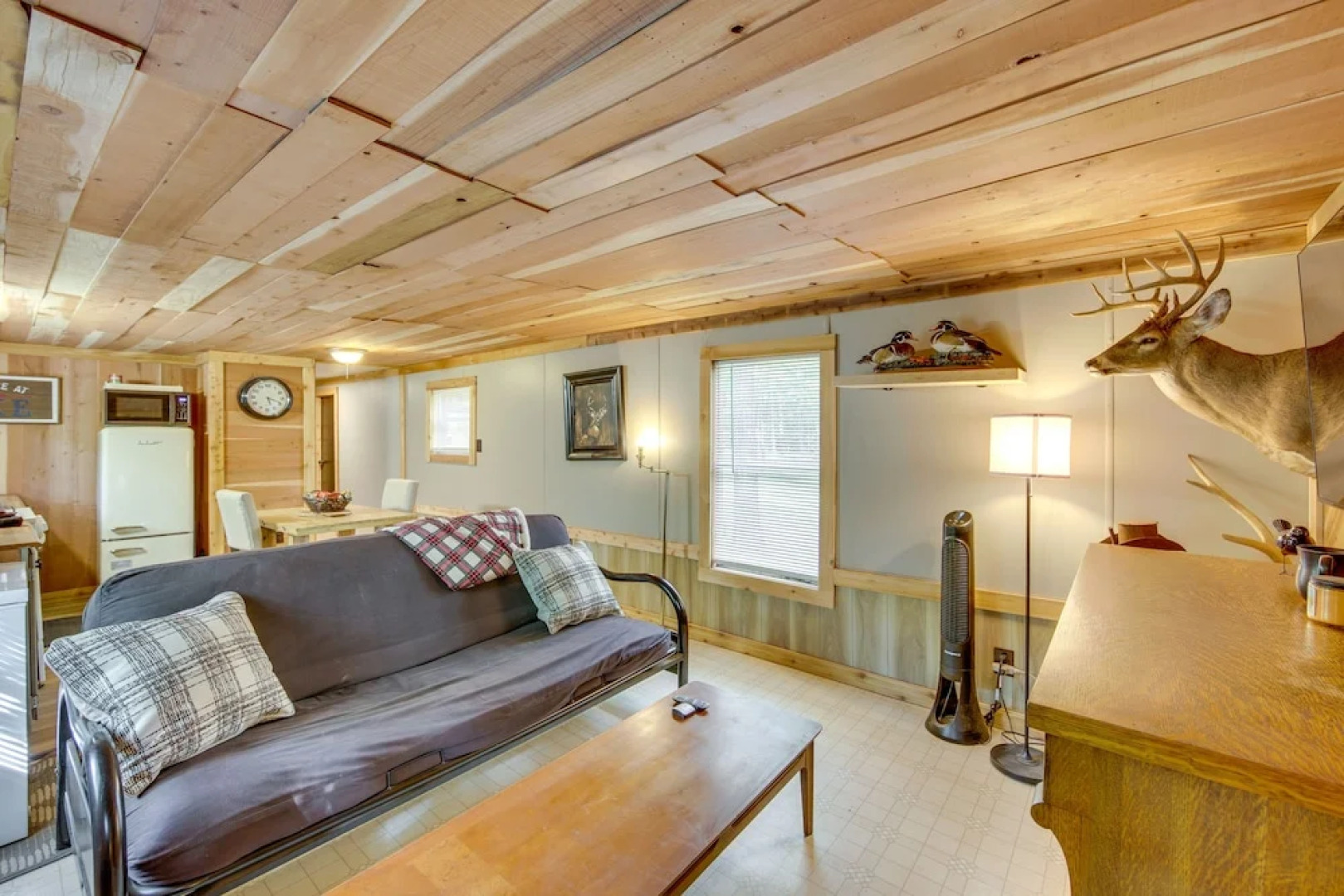 Hemphill Home w/ Community Perks < 1 Mi to Water!