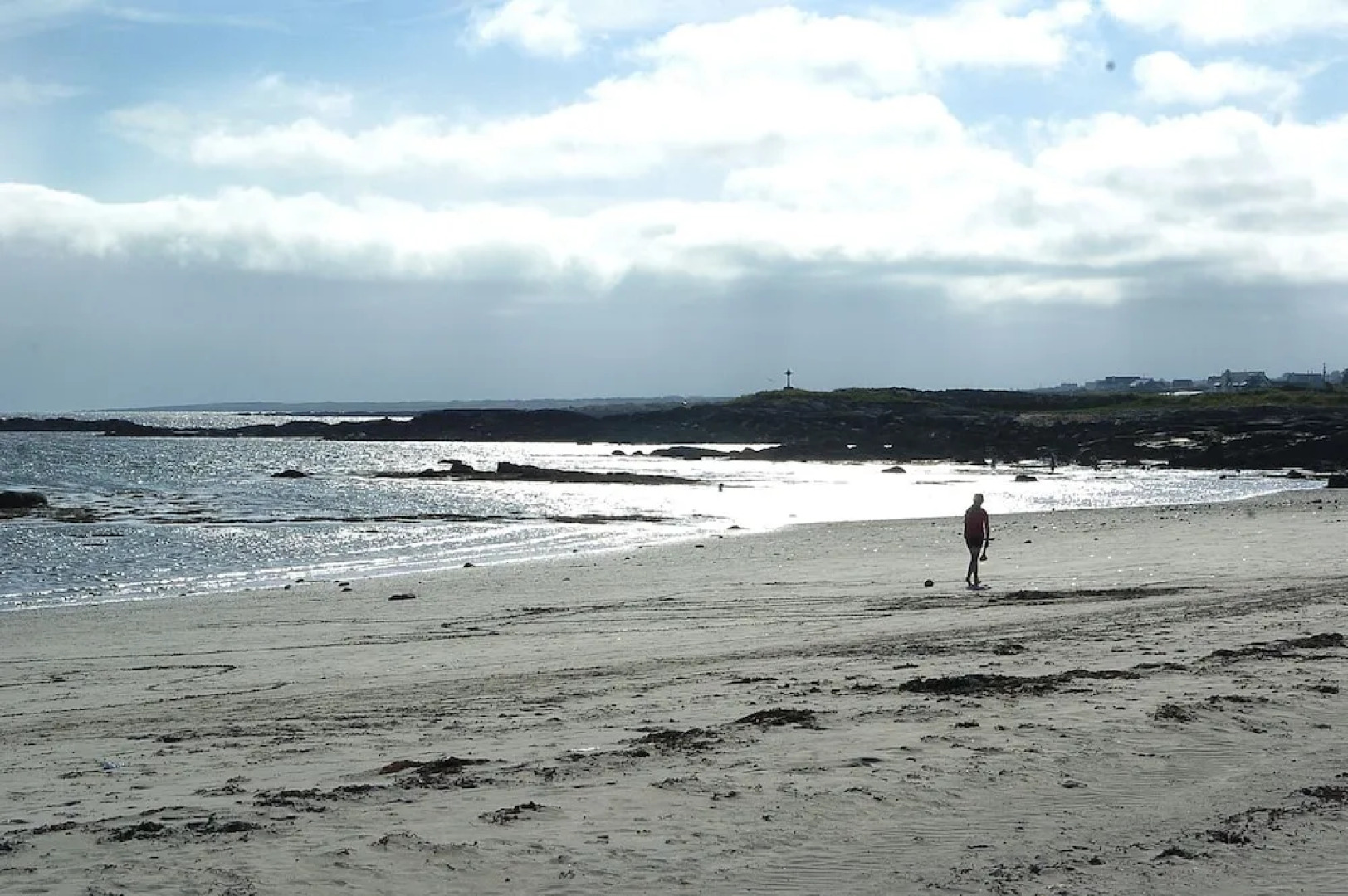 4-bed Cottage in Co. Galway 5 Minutes From Beach