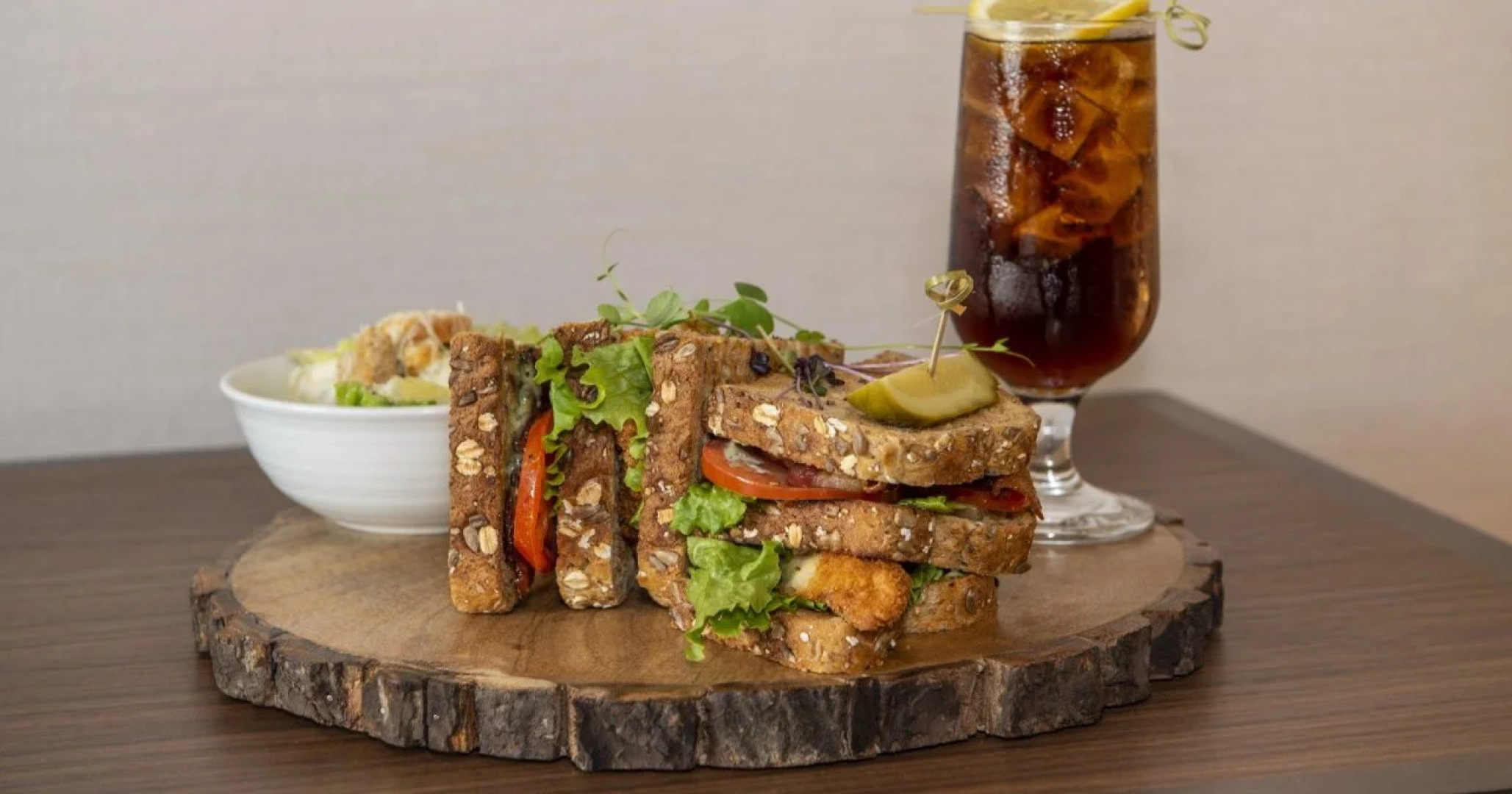 Holiday Inn Winnipeg South by IHG