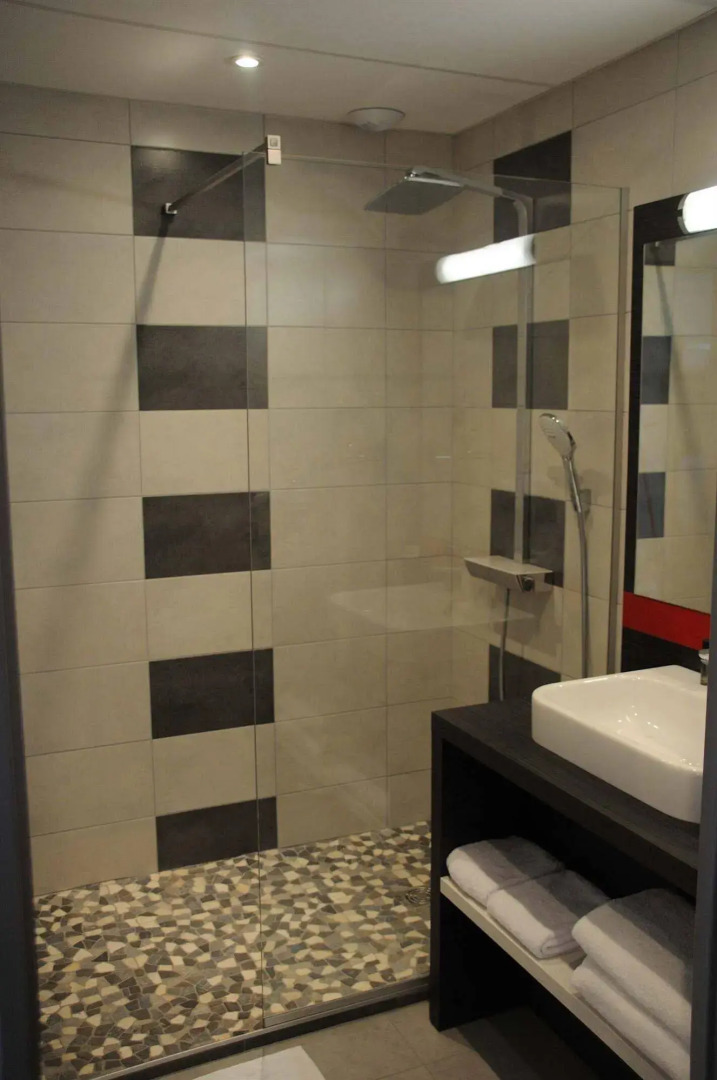 Hôtel des Lumières Lyon Meyzieu Arena Stadium