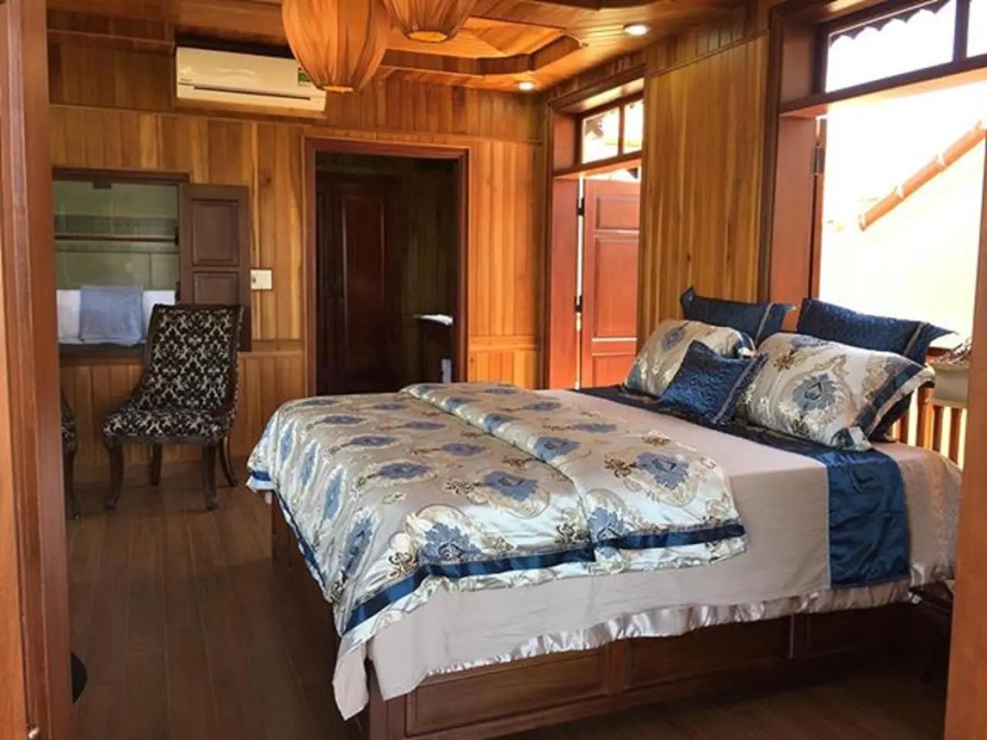 Khamy Riverside Resort