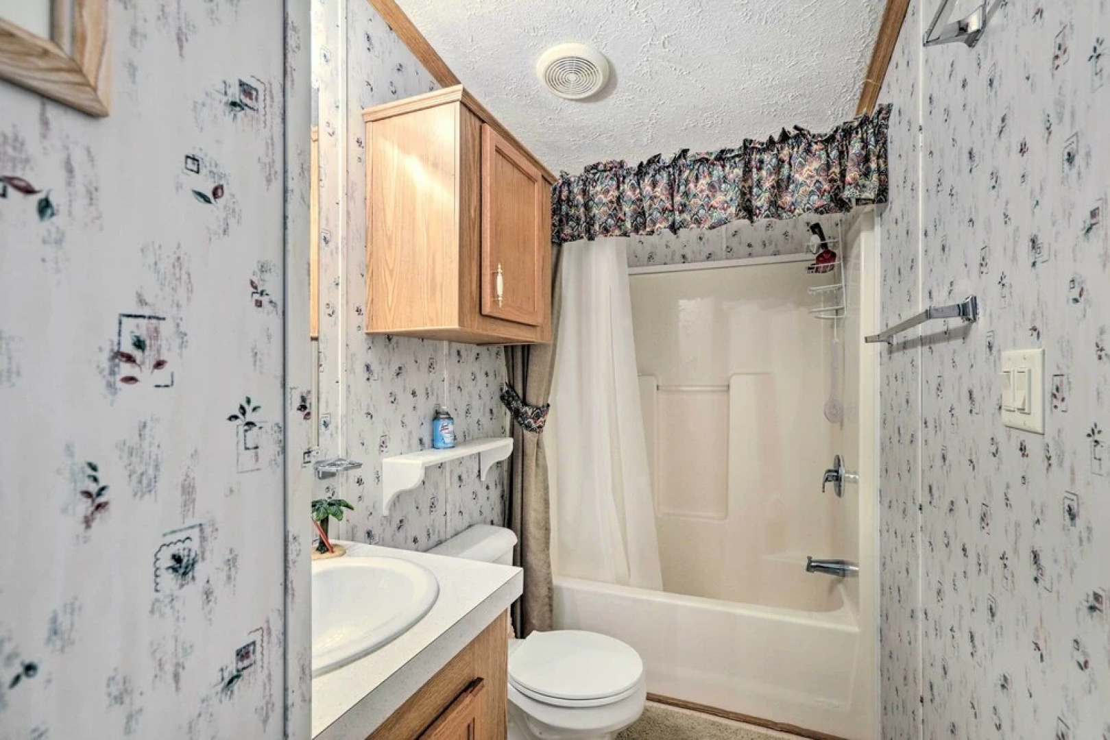 Bright Steinhatchee Home: Proximity to Ocean!