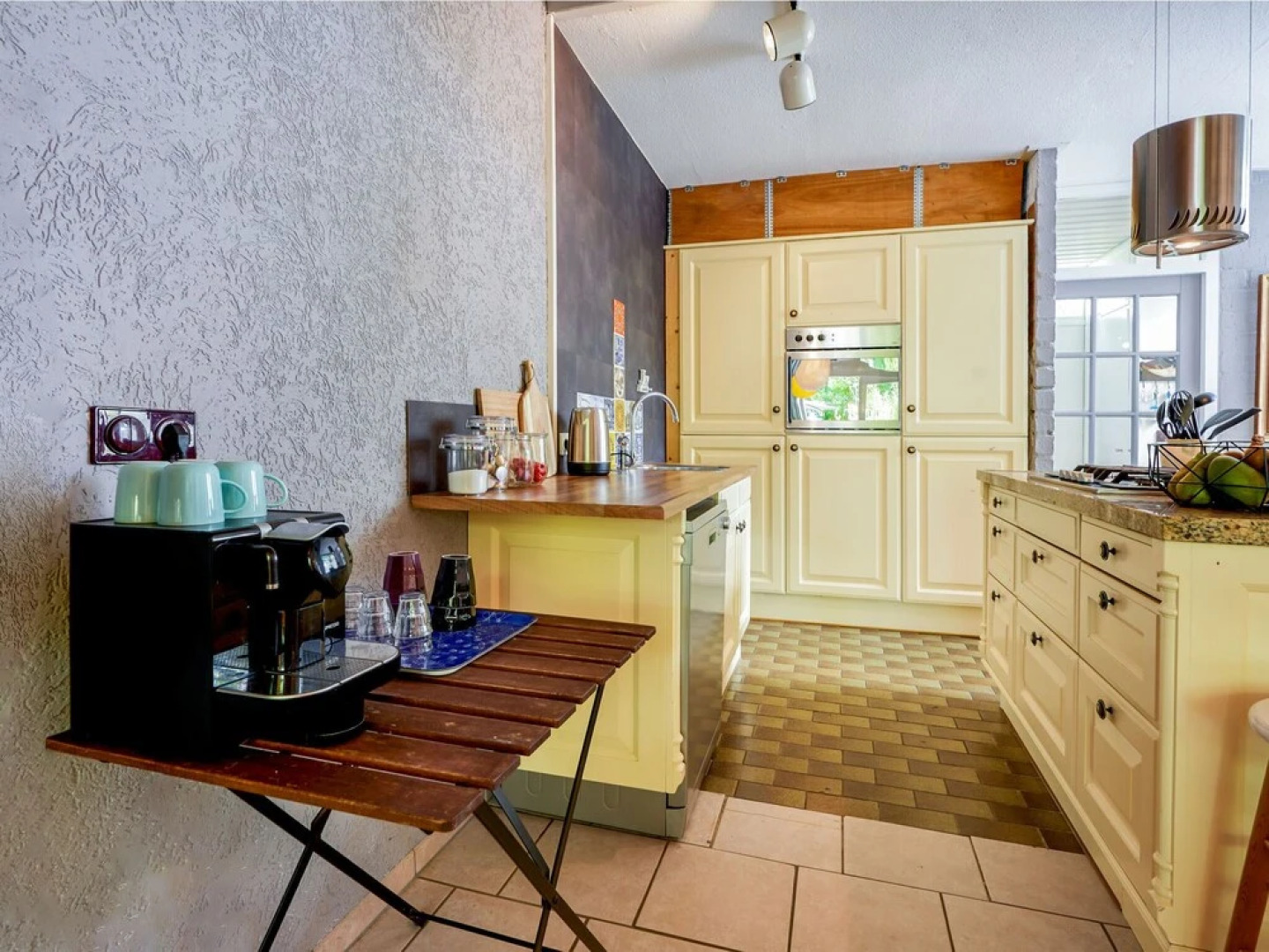 Cozy Holiday Home in Kortgene near Lake Veerse