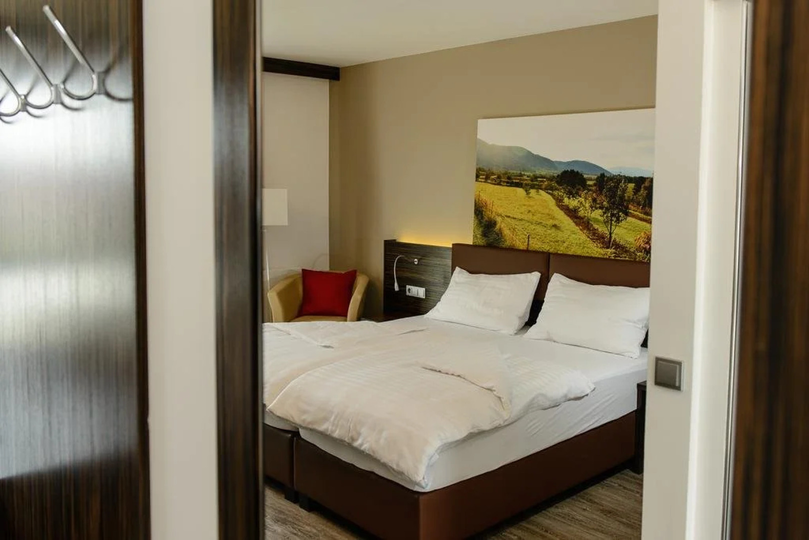 Dorfmeister Business Hotel B&B