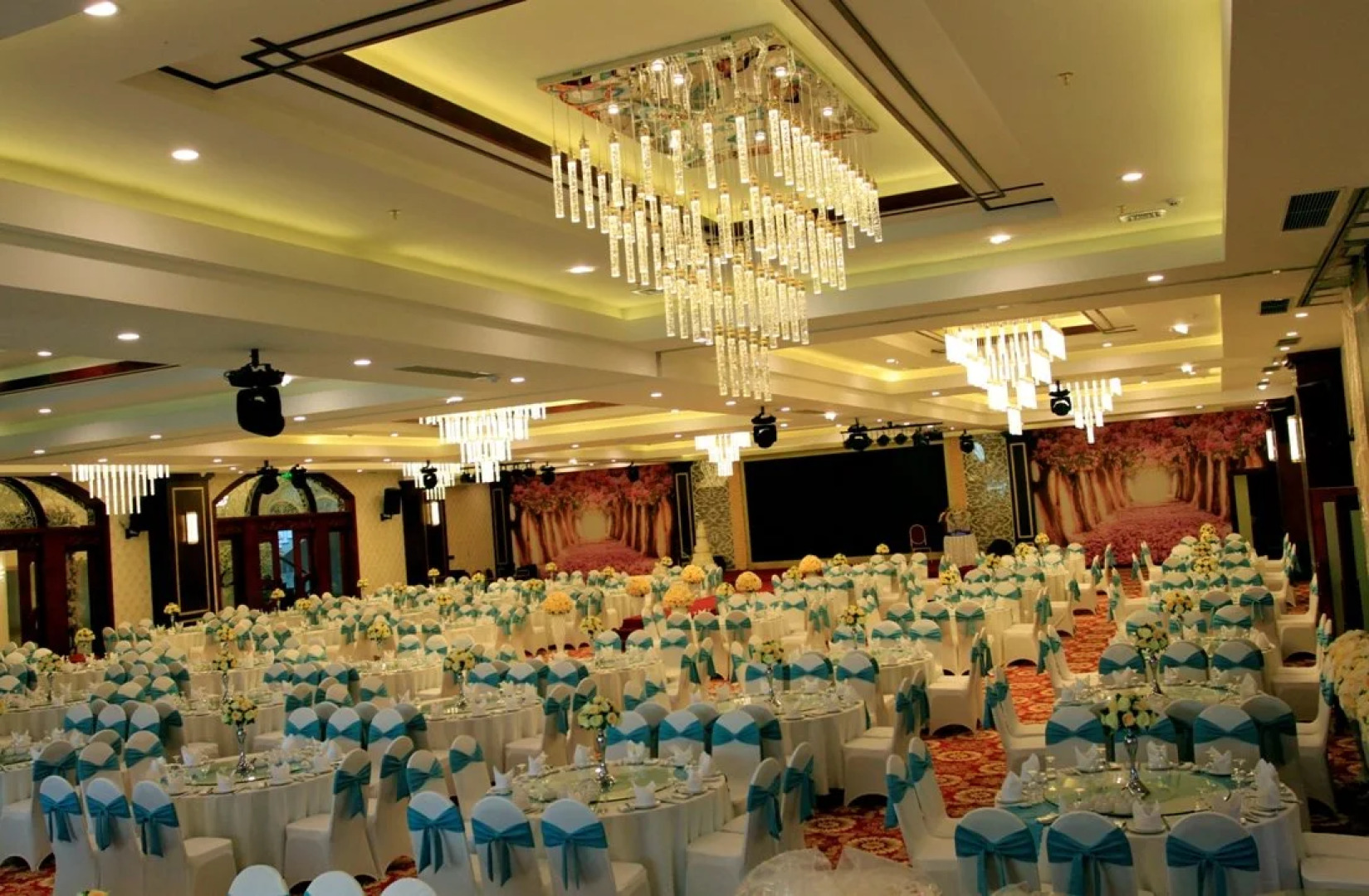 Hai Yen Luxury Hotel