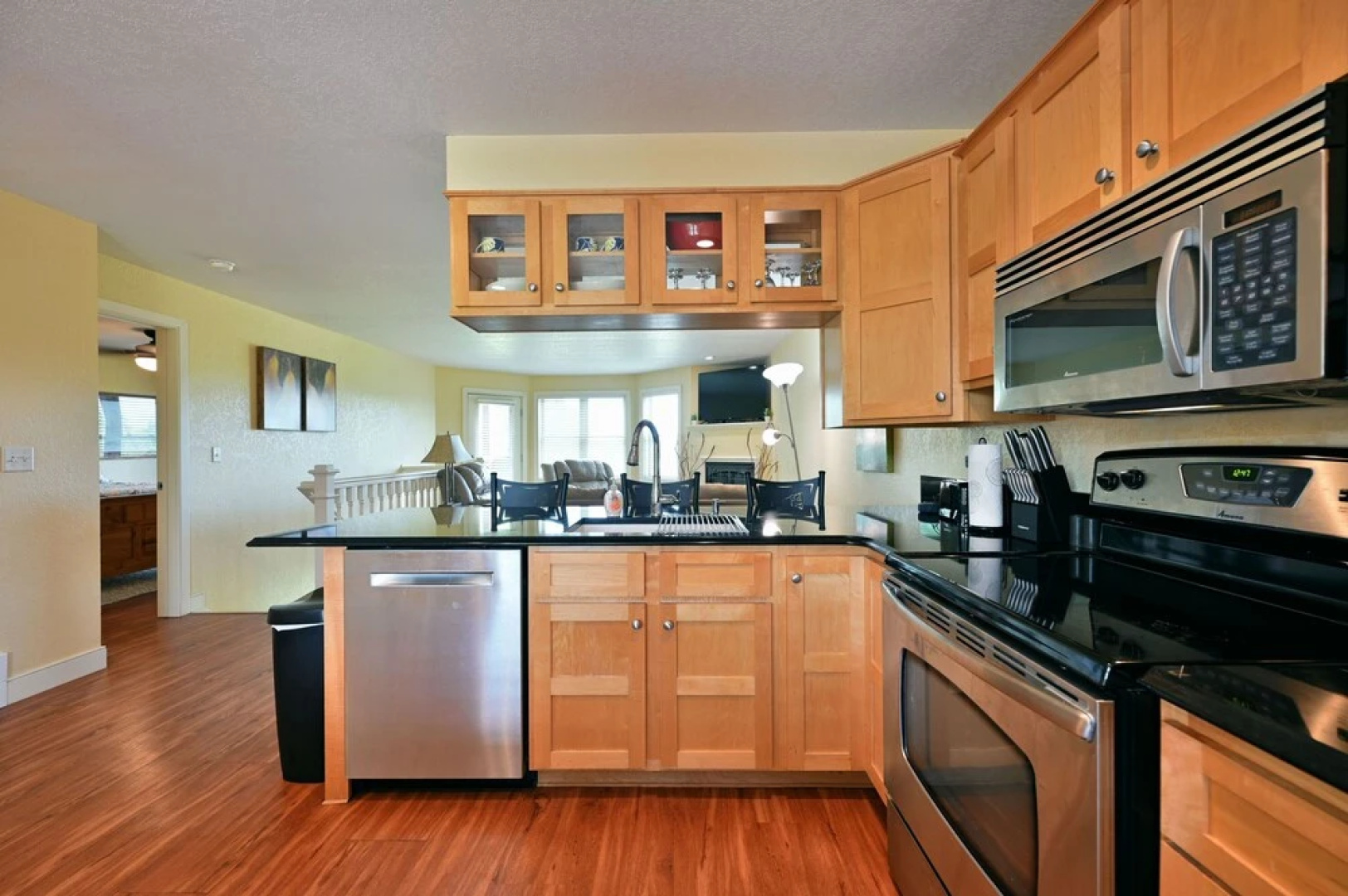 Unit 109 2 Bdrm/ 2 Ba 2 Bedroom Condo