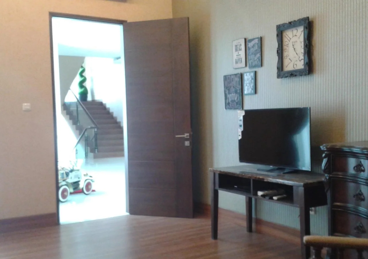 Elliottii Residence PI Pondok Hijau