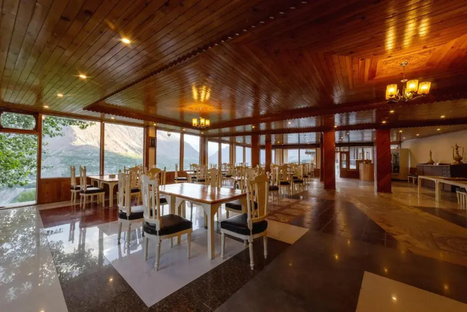Roomy Daastaan Hotel, Karimabad Hunza