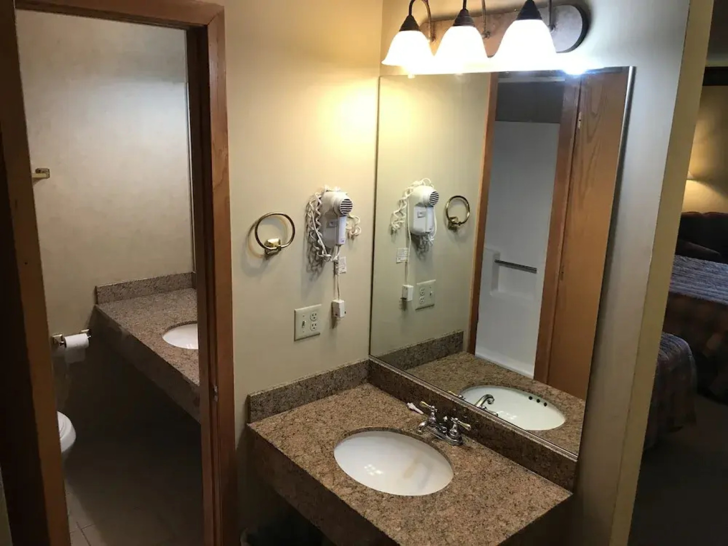 Riverwood Inn Extended Stay