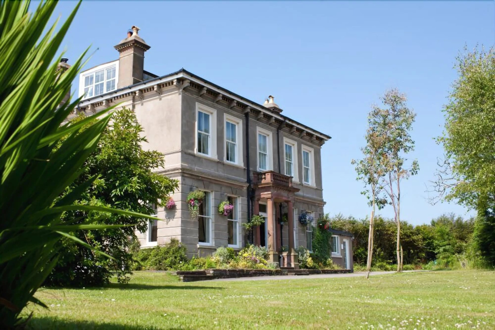 Westlakes Hotel and Restaurant