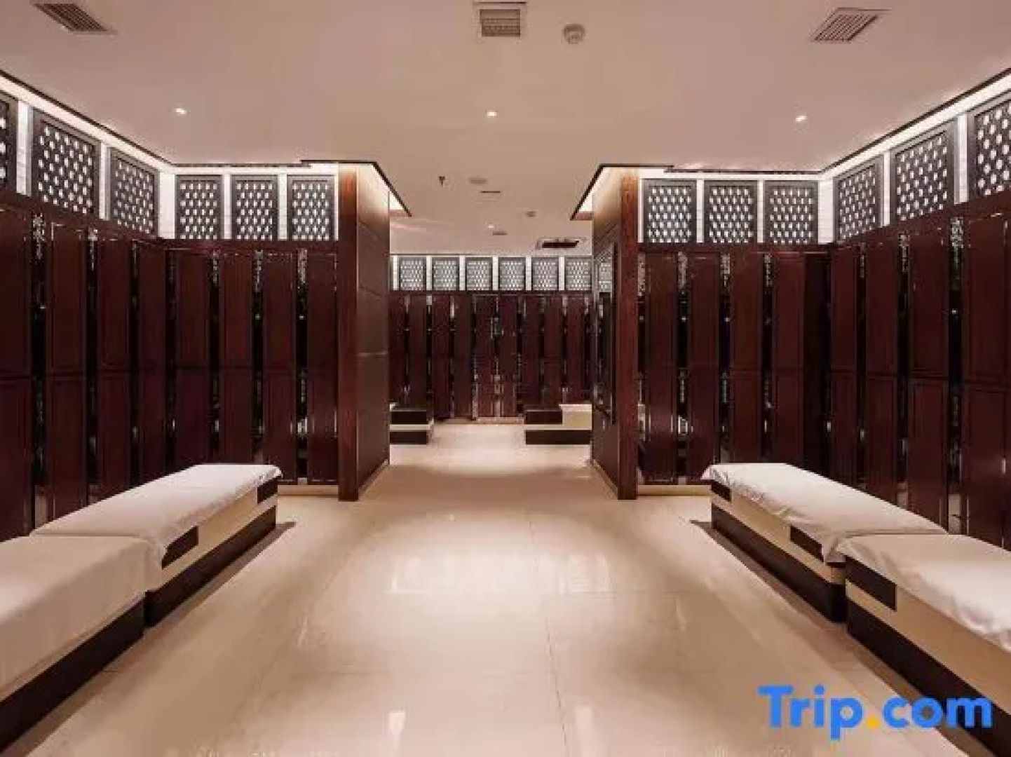 Xinwei Hot Spring Hotel